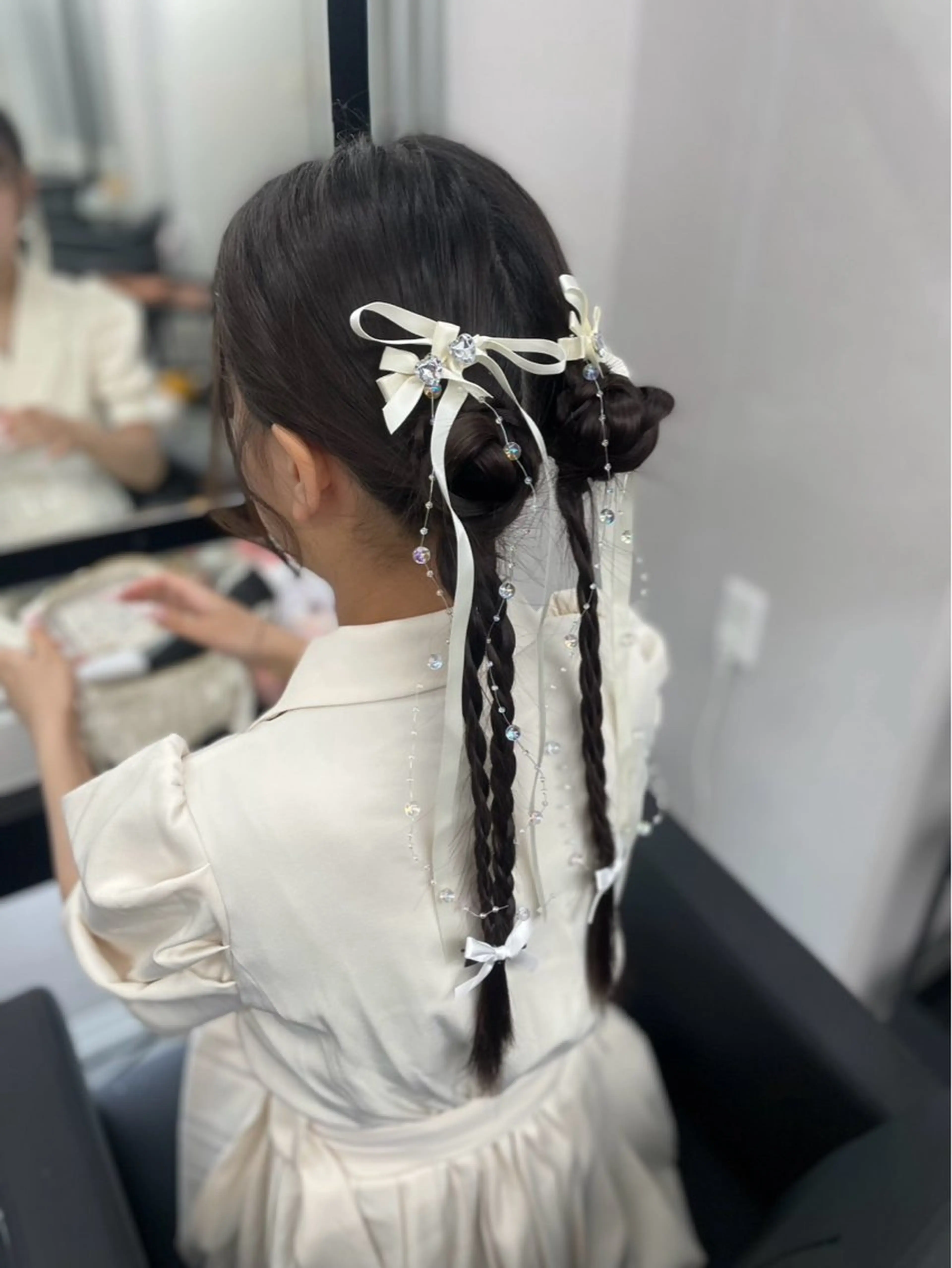 ロング ヘアアレンジ ヘアセット 𝙃𝘼𝙍𝙐🎀 韓国×エクステのヘアスタイル