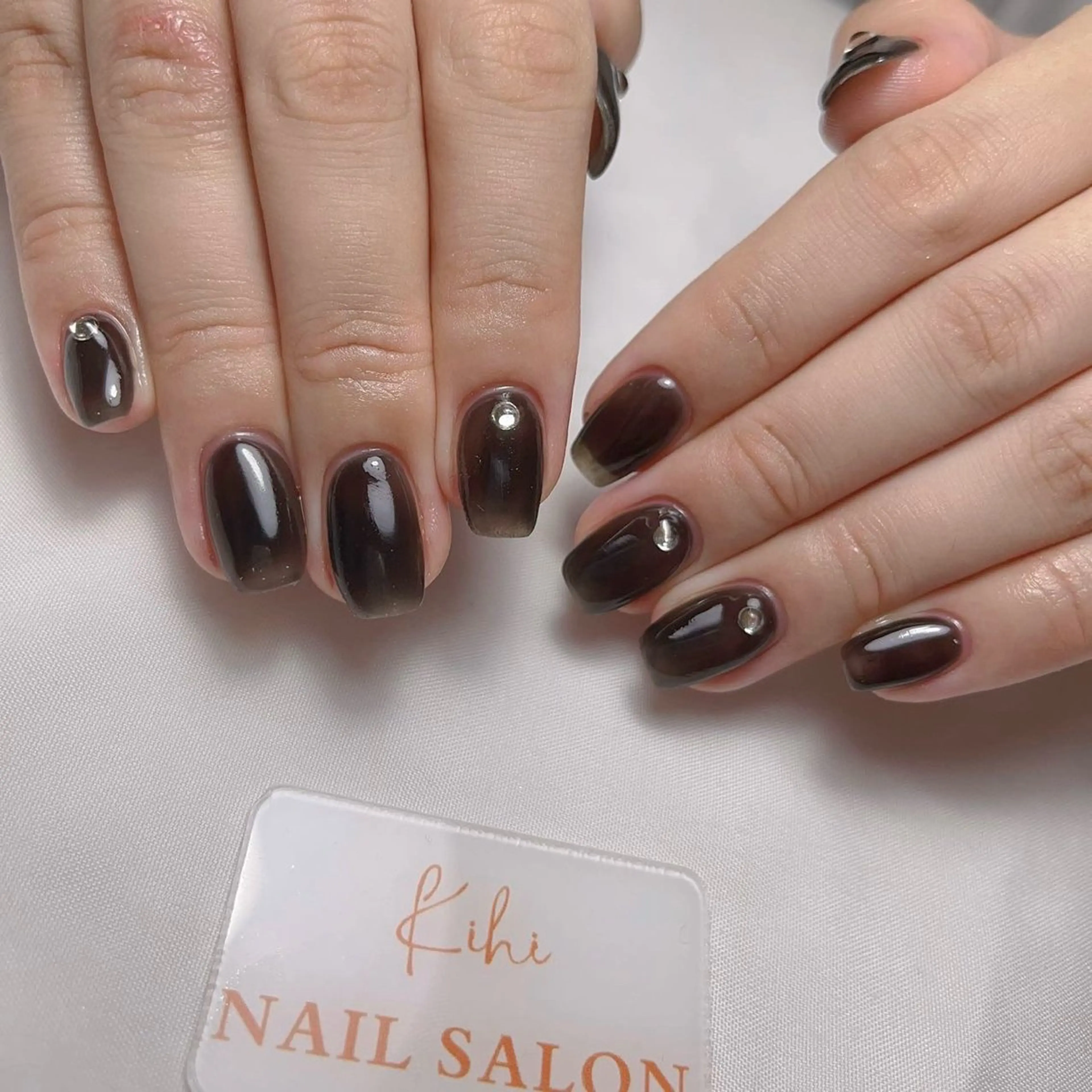 ネイル アートネイル フレンチネイル ジェルネイル グラデーション 韓国ネイル ハンドネイル 💕鈴木ユリ パラジェル/オフ無料のネイルデザイン