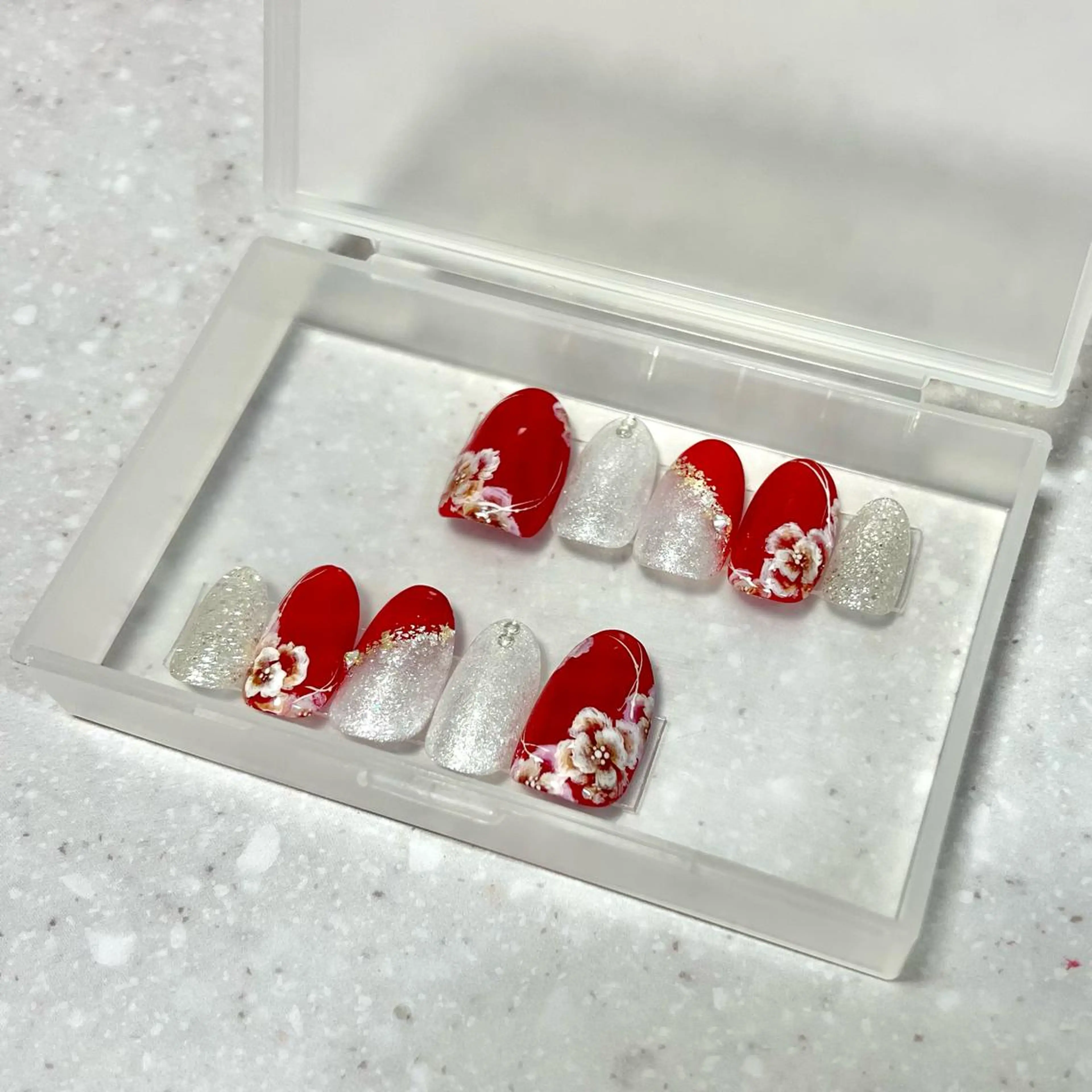 ネイル アートネイル 成人式 フラワーネイル ワンカラーネイル ネイルチップ ステラ marikominoのネイルデザイン