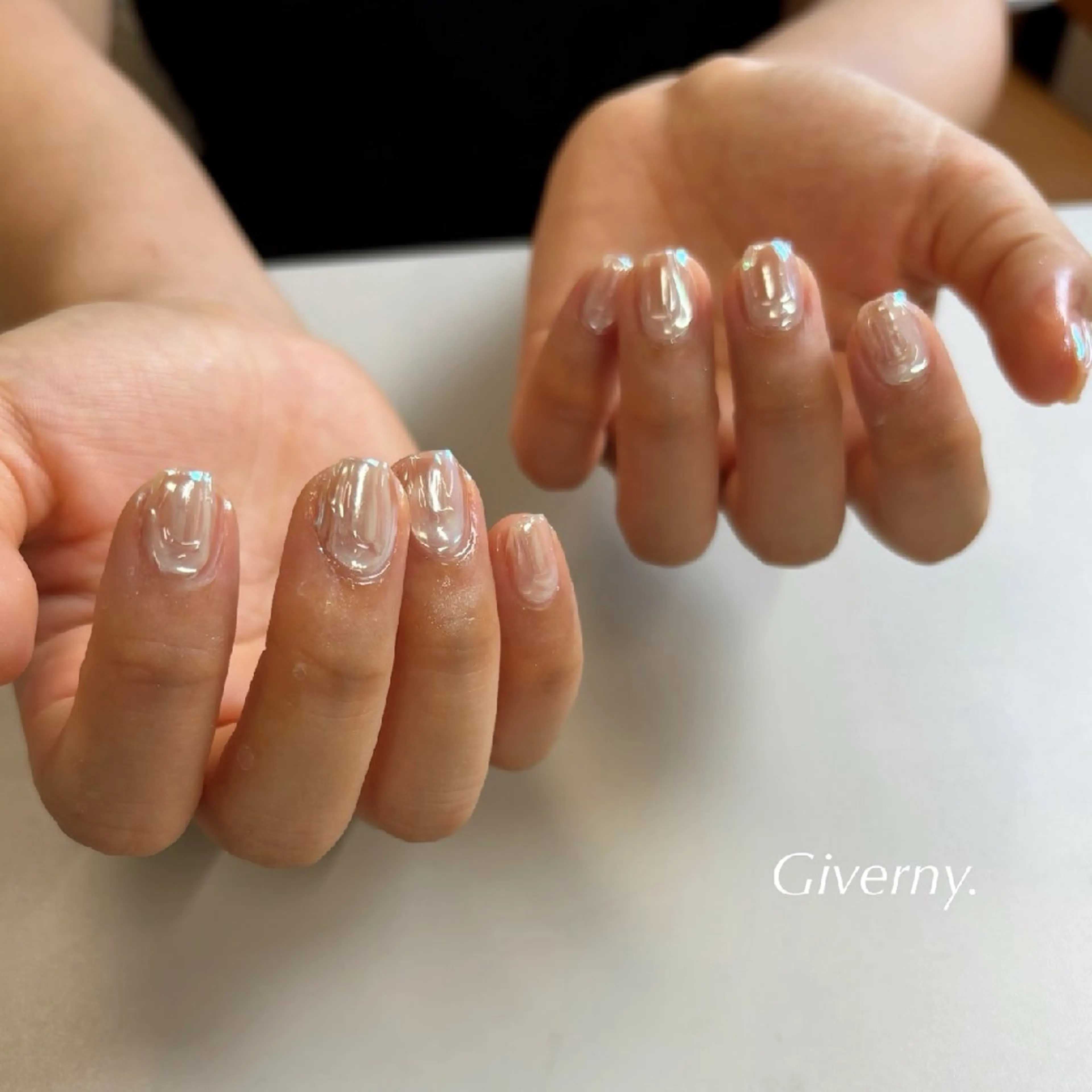 ネイル 氷ネイル・うるうるネイル 夏ネイル ハンドネイル Giverny .のネイルデザイン