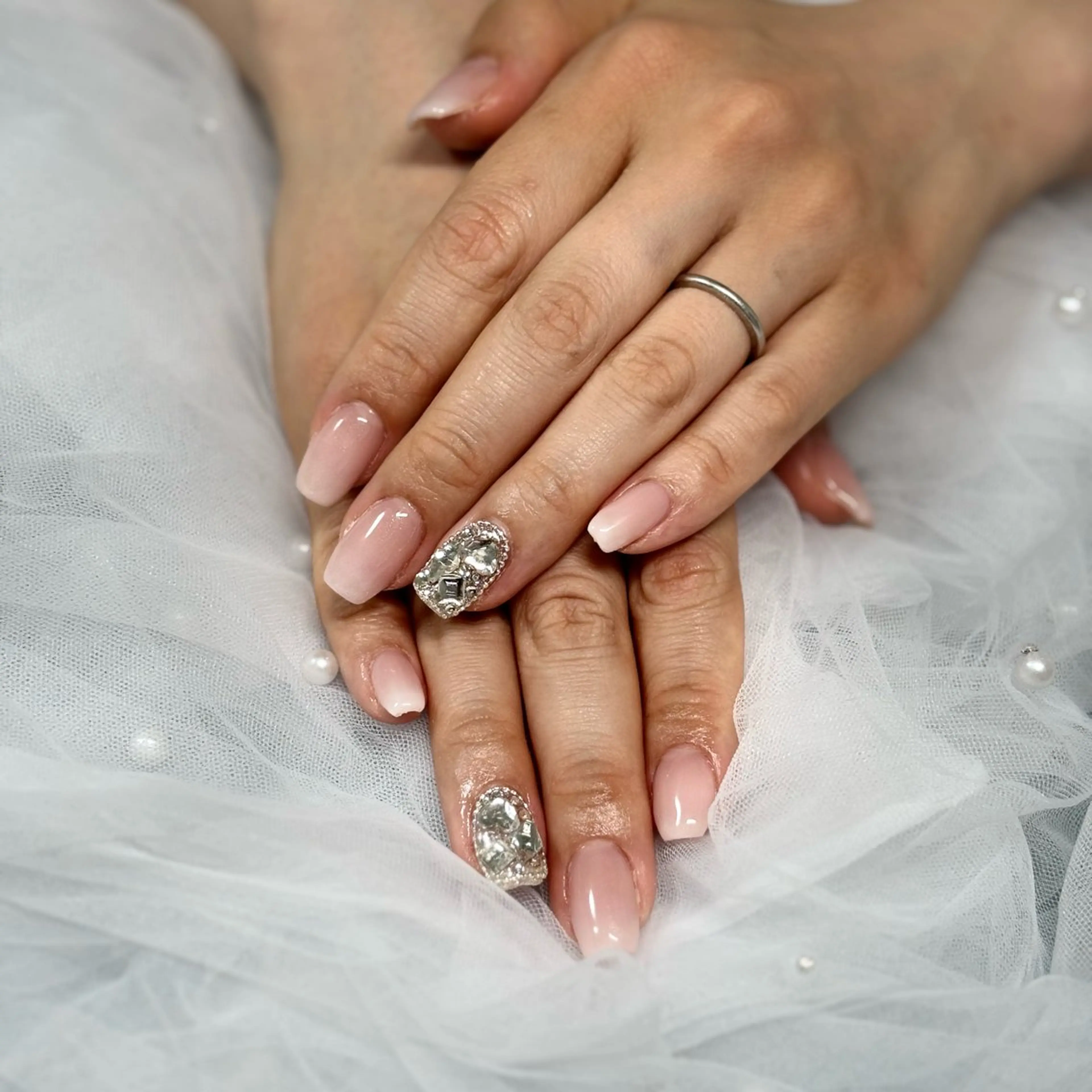 ネイル ハンドネイル see nail所属・see nailのネイルデザイン