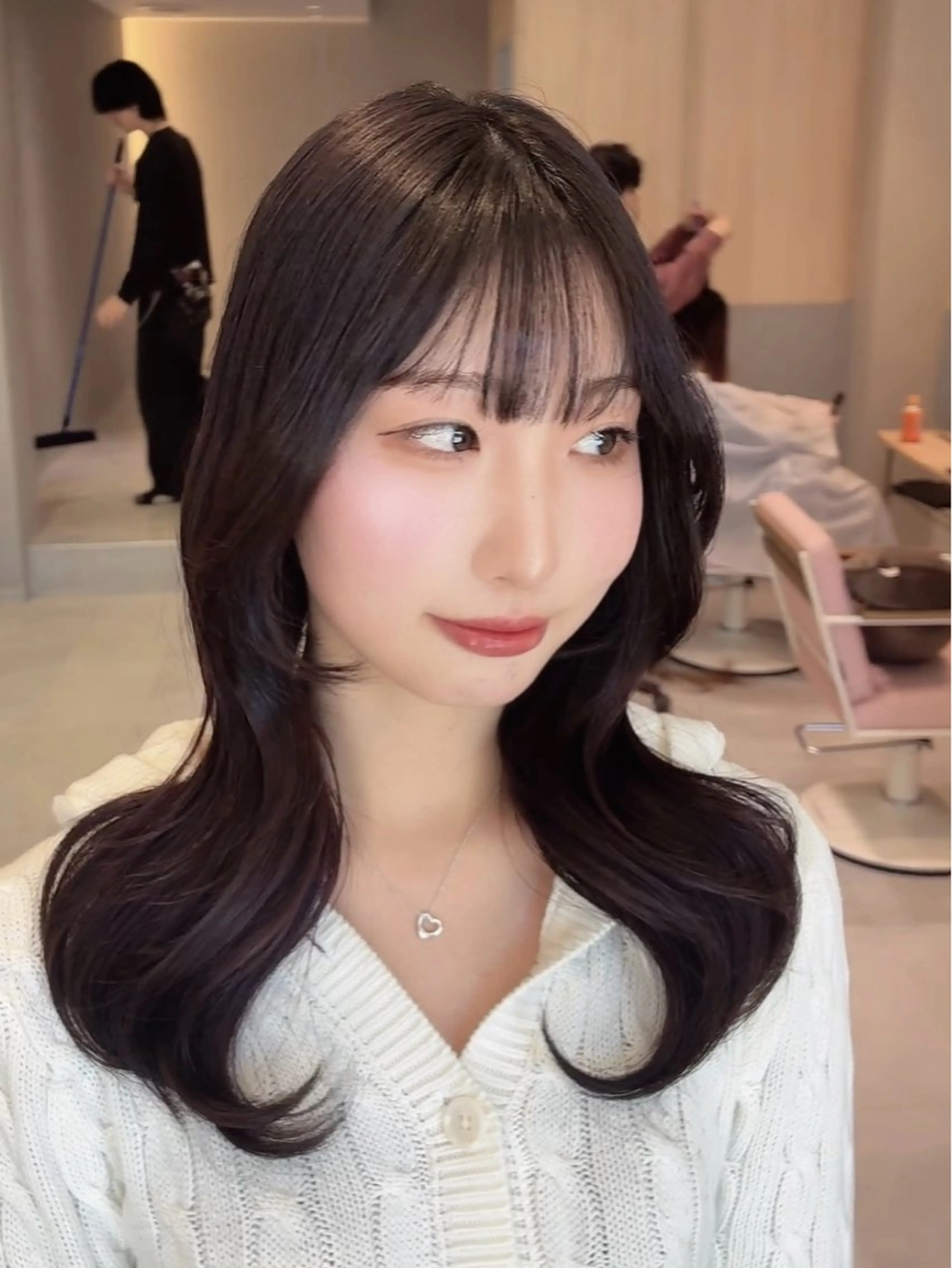 Riku 韓国風レイヤーカットのヘアスタイル