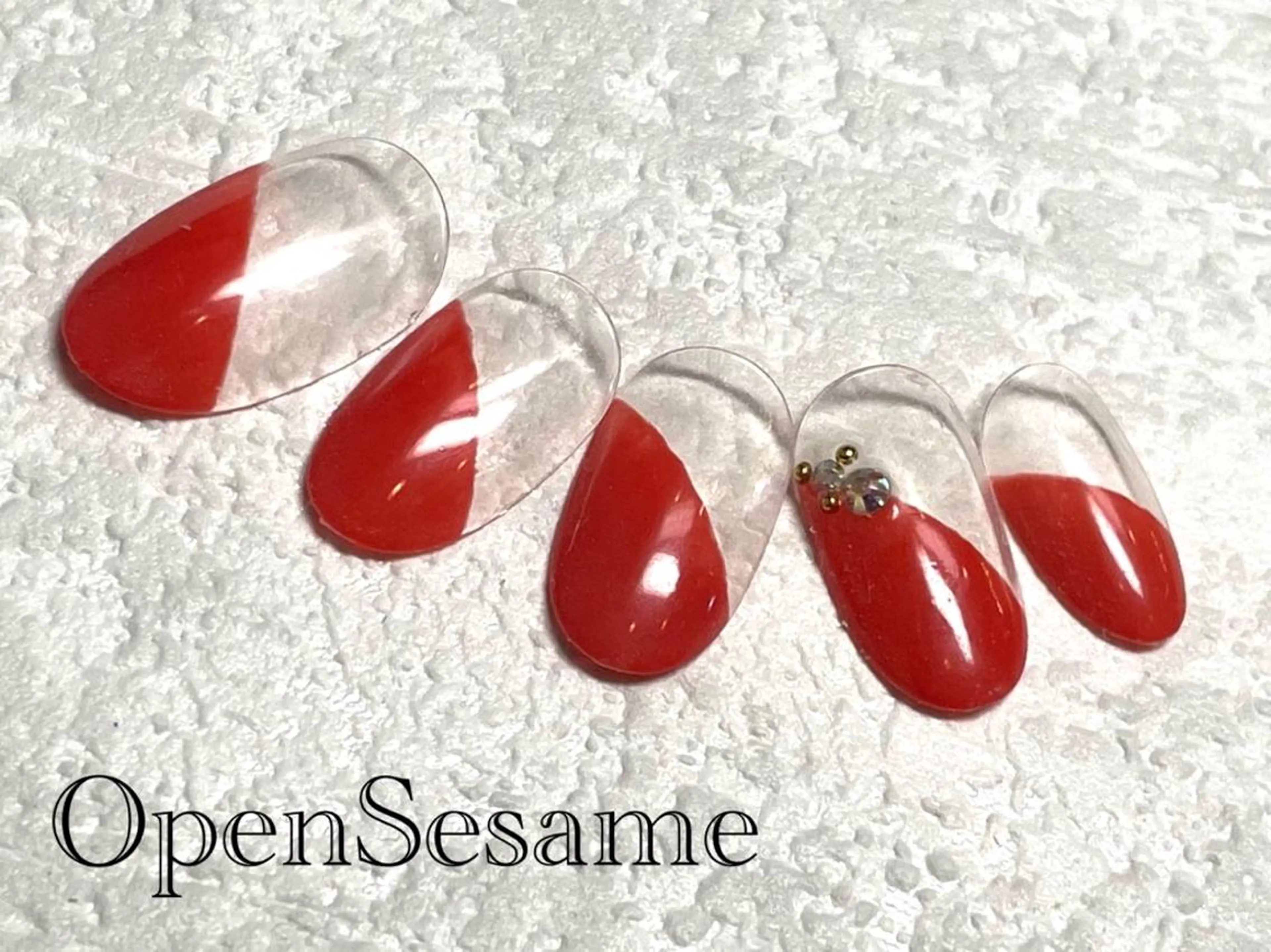 ネイル 遠藤 志乃のネイルデザイン