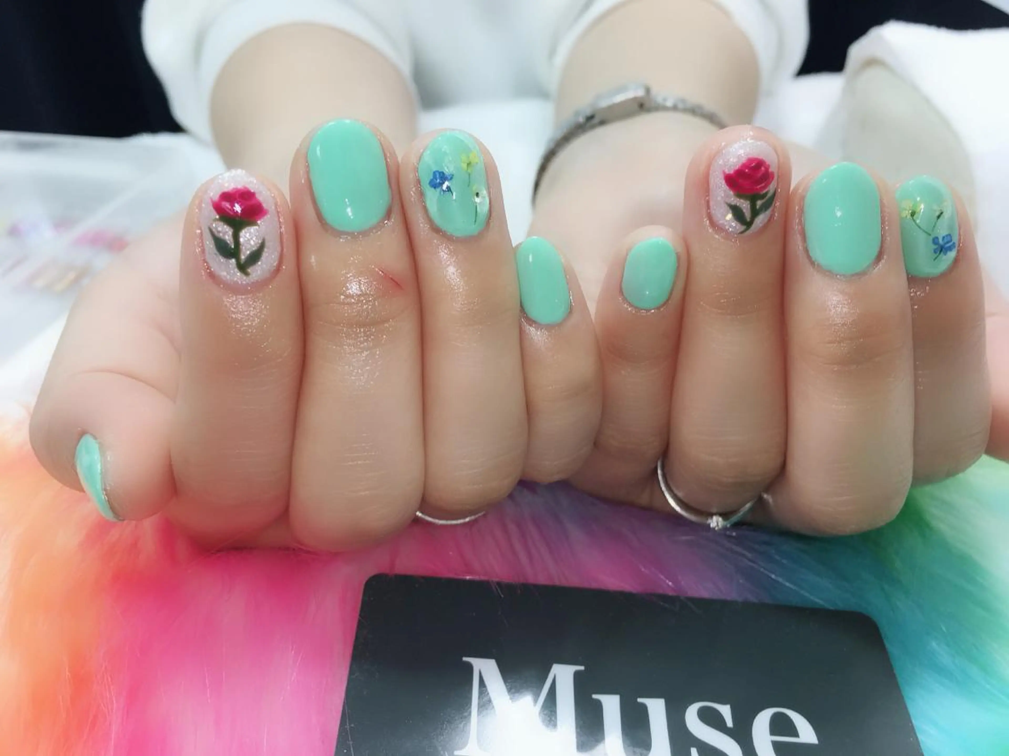 ネイル ニュアンスネイル 隠れ家一戸建て金町 HIROMI 葛飾区のネイルデザイン