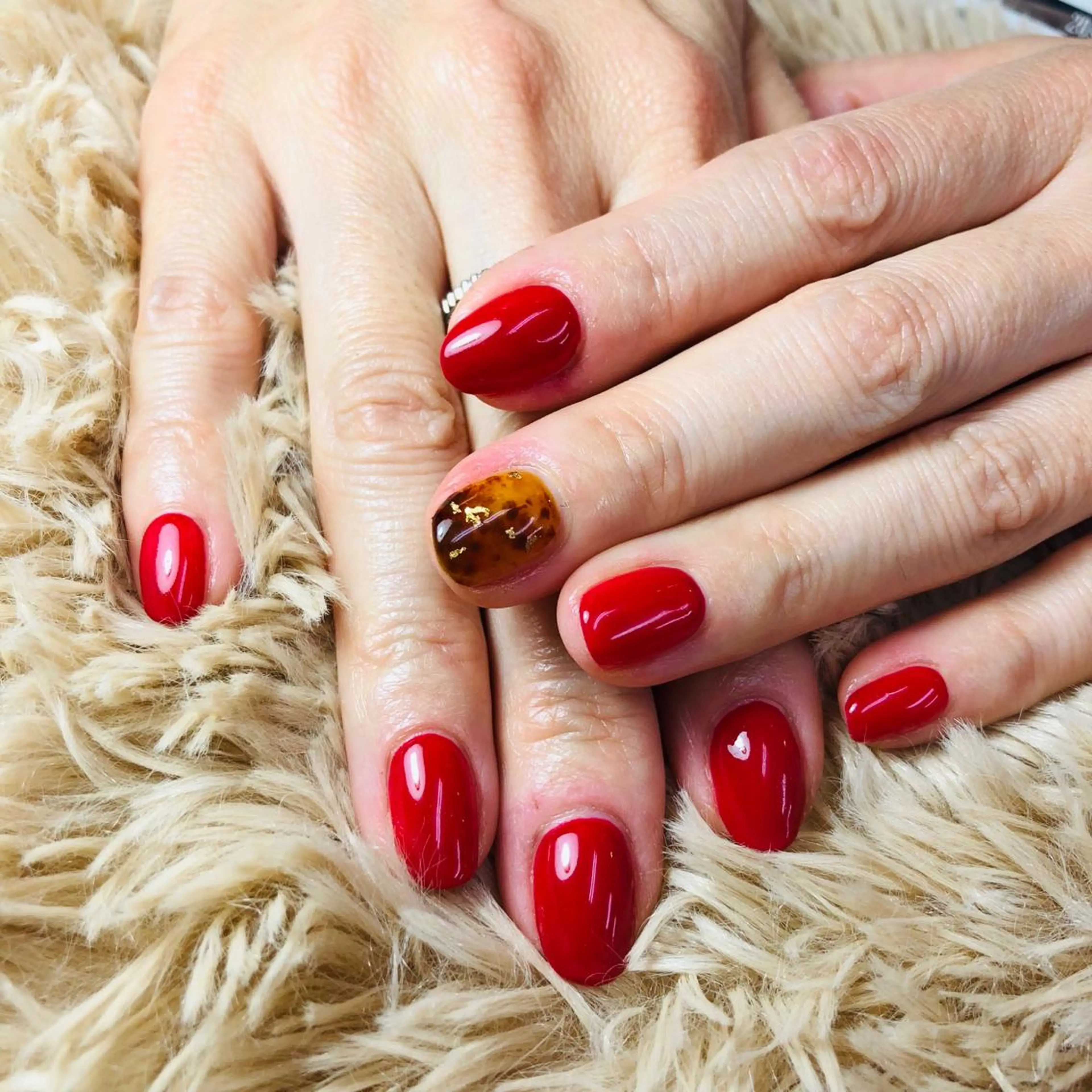 ネイル ハンドネイル 石原 夕華のネイルデザイン