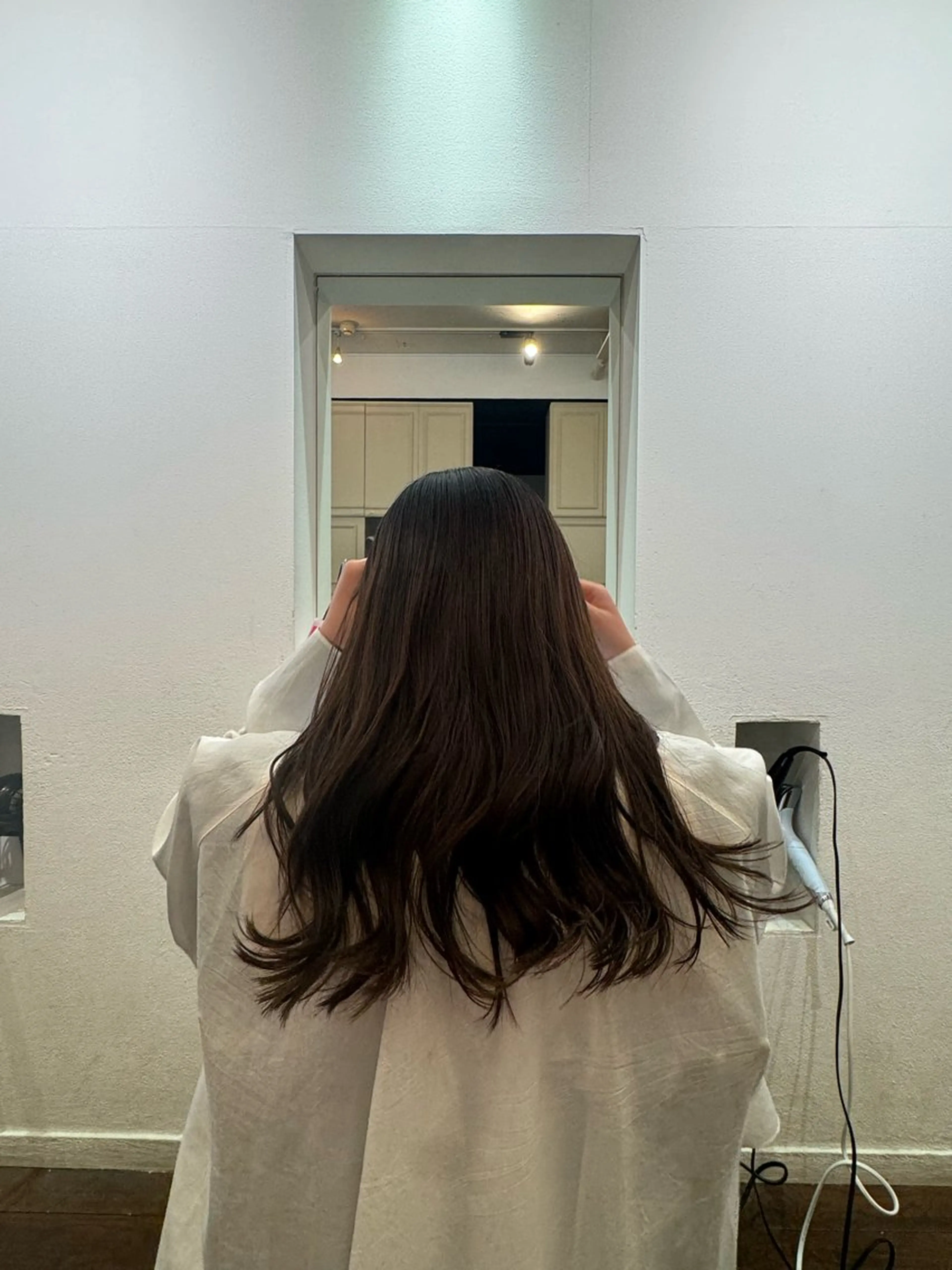 ロング カラー 透明感カラー kalm所属・横浜/センターパート /takumiのヘアスタイル