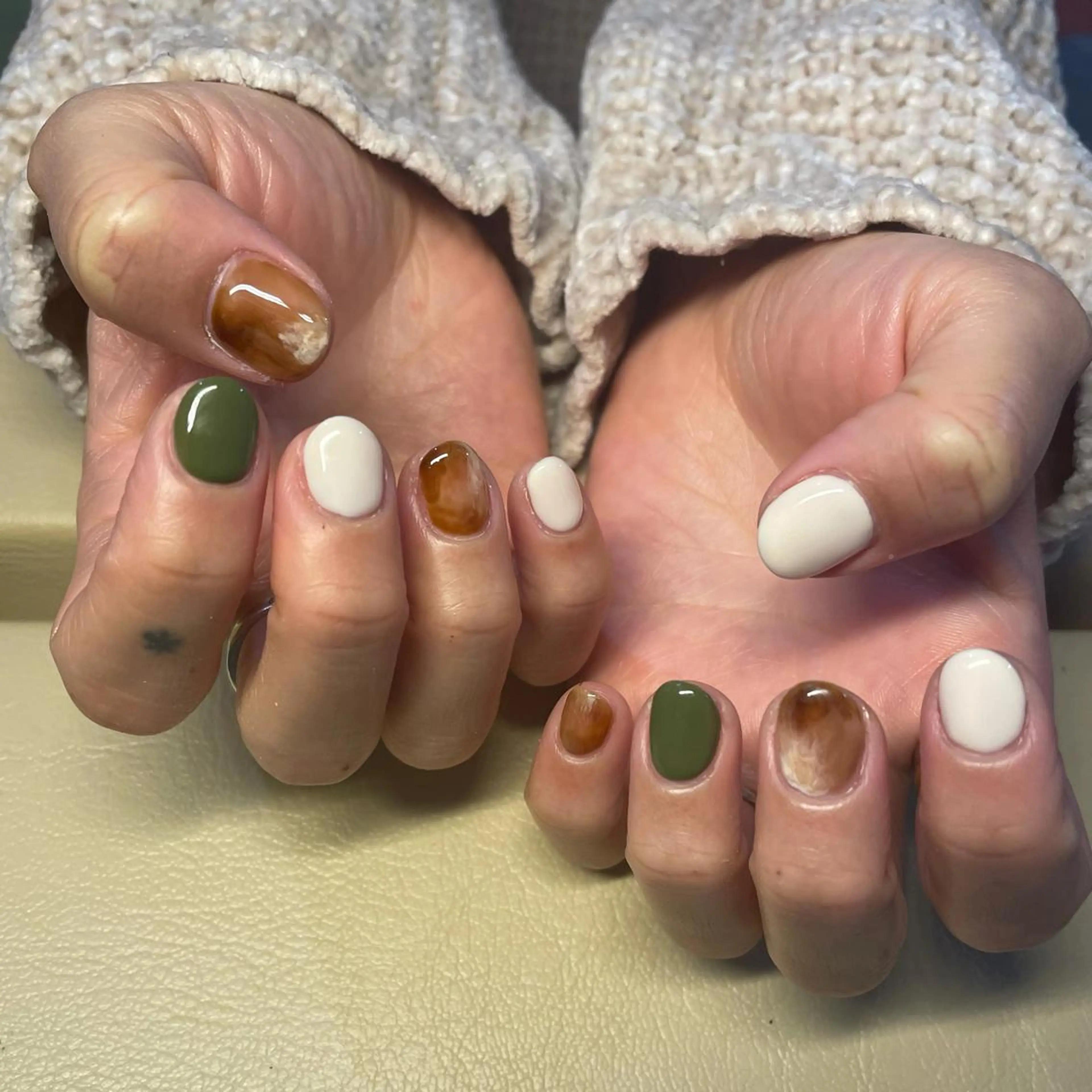 ネイル アートネイル シンプルネイル SOL所属・SOL　nail イマナカのネイルデザイン