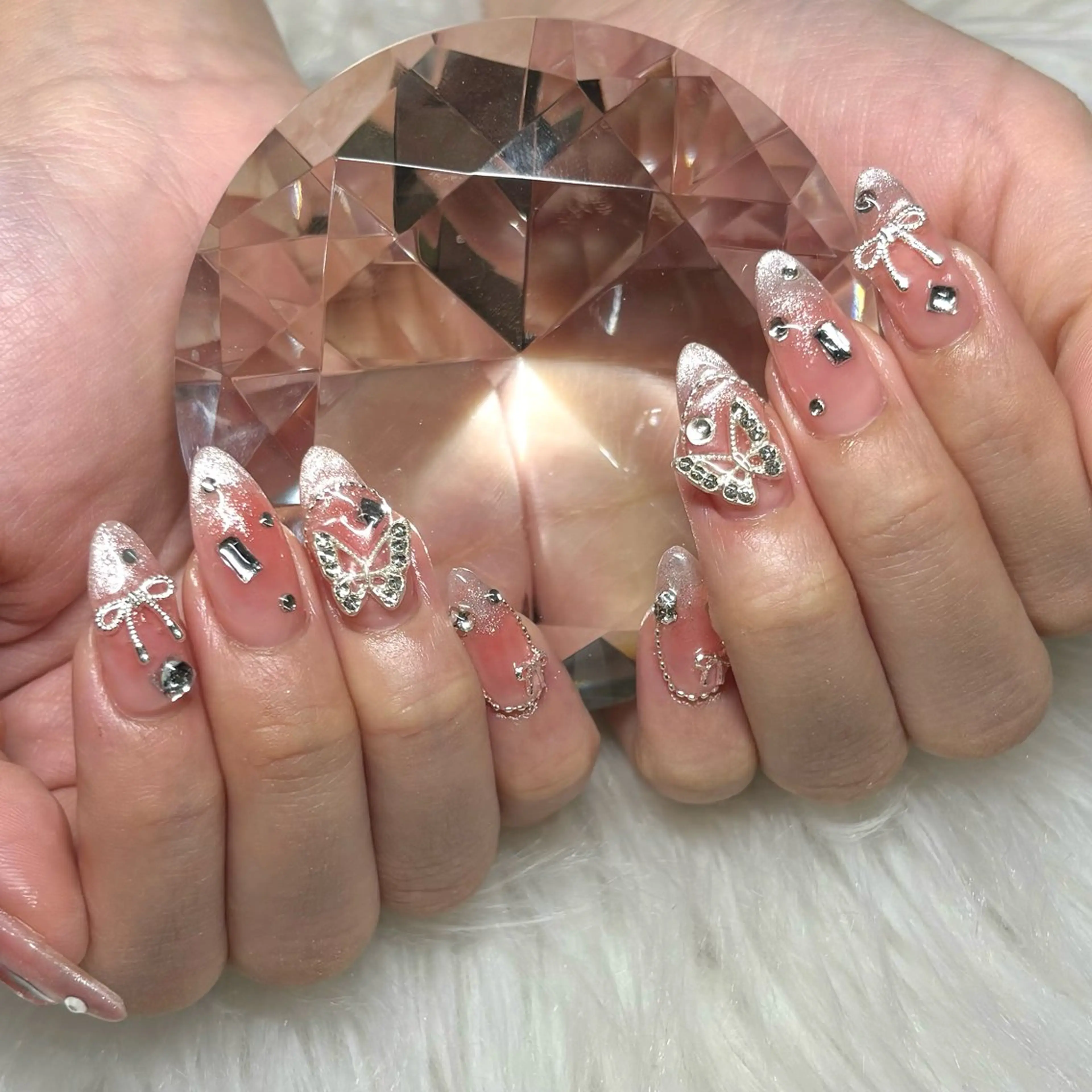 ✨🦋minimo限定🦋 ✨長さだし10本+パーツ付け放題 【オフケア有り】の写真