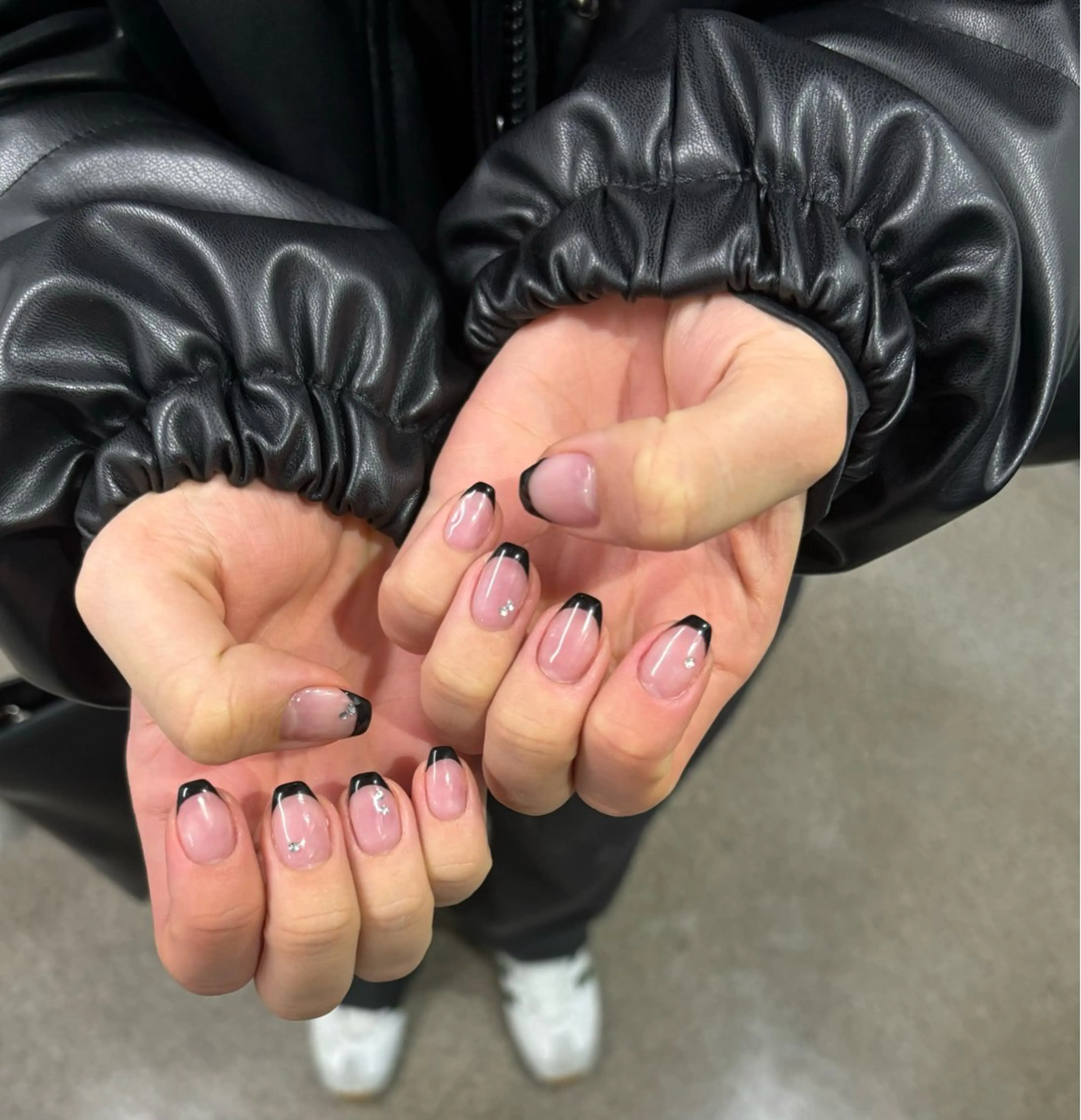 フレンチネイル（オフ•ケア込み）の写真