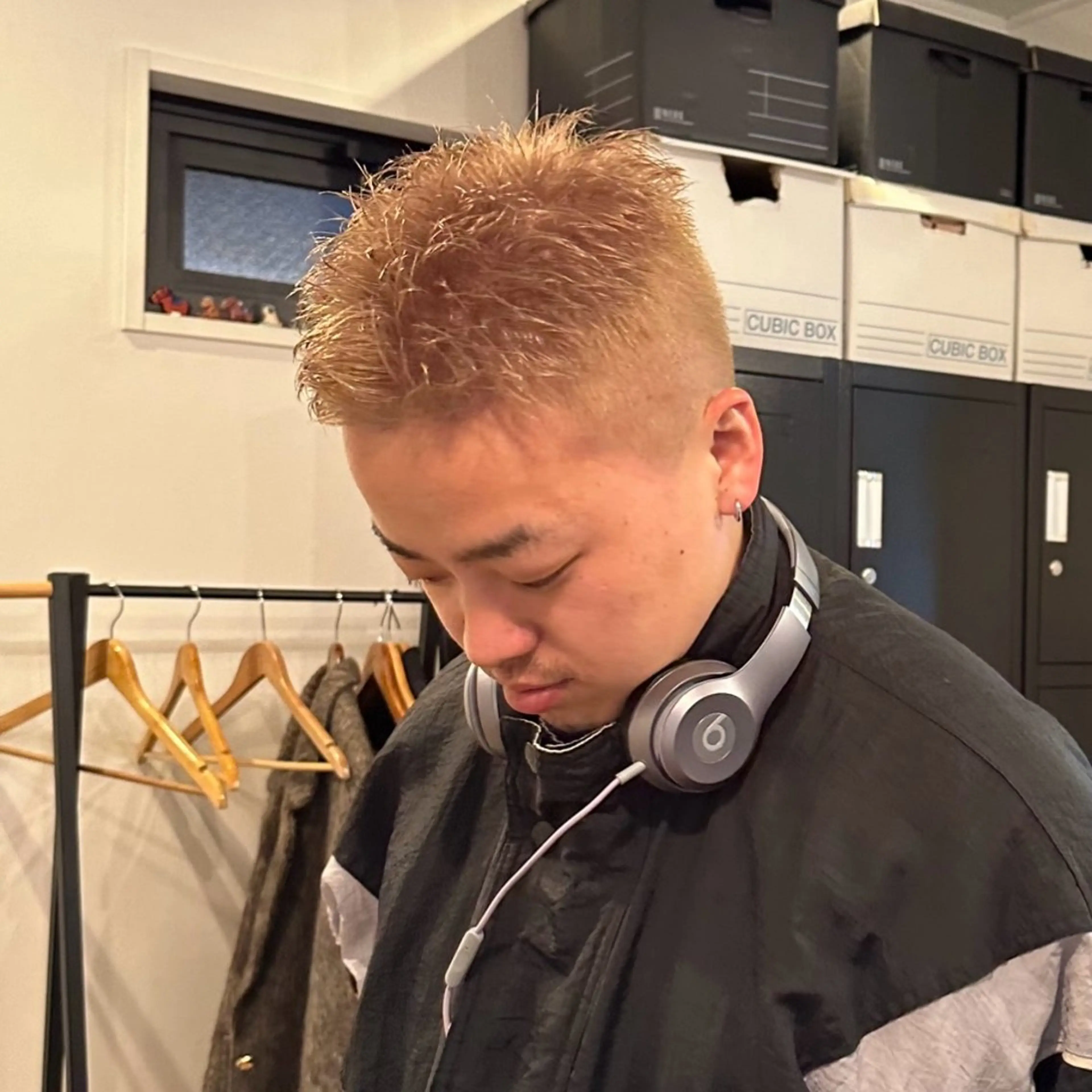 ショート カラー メンズ メンズブリーチ メンズベリーショート ベリーショート ブリーチ ブロンド カット ヘアカラー トリートメント 【メンズヘア】 原宿/Kasumiのヘアスタイル