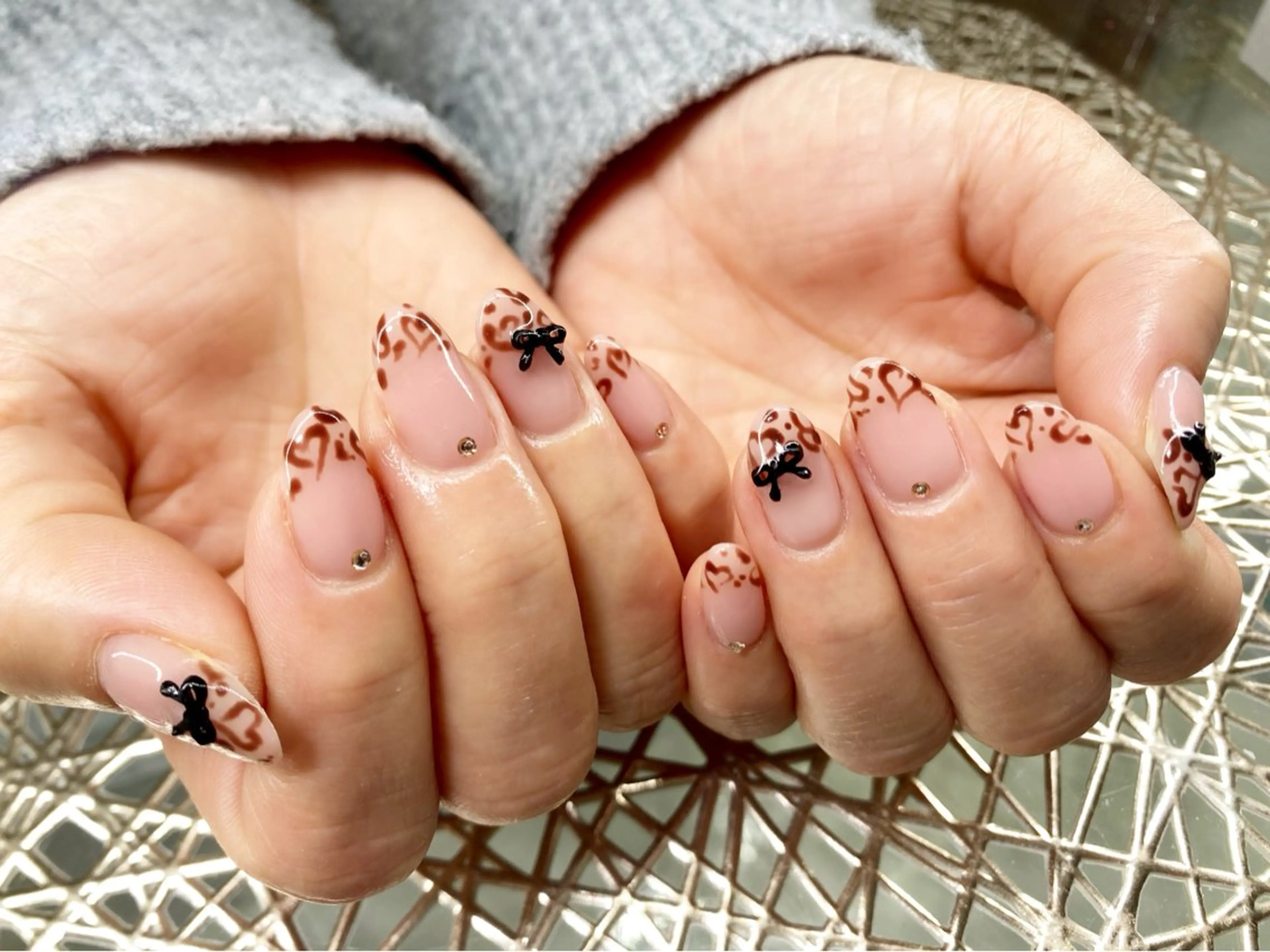 ネイル 持ち込み バレンタイン ハンドネイル ネイルサロン nail_upのネイルデザイン