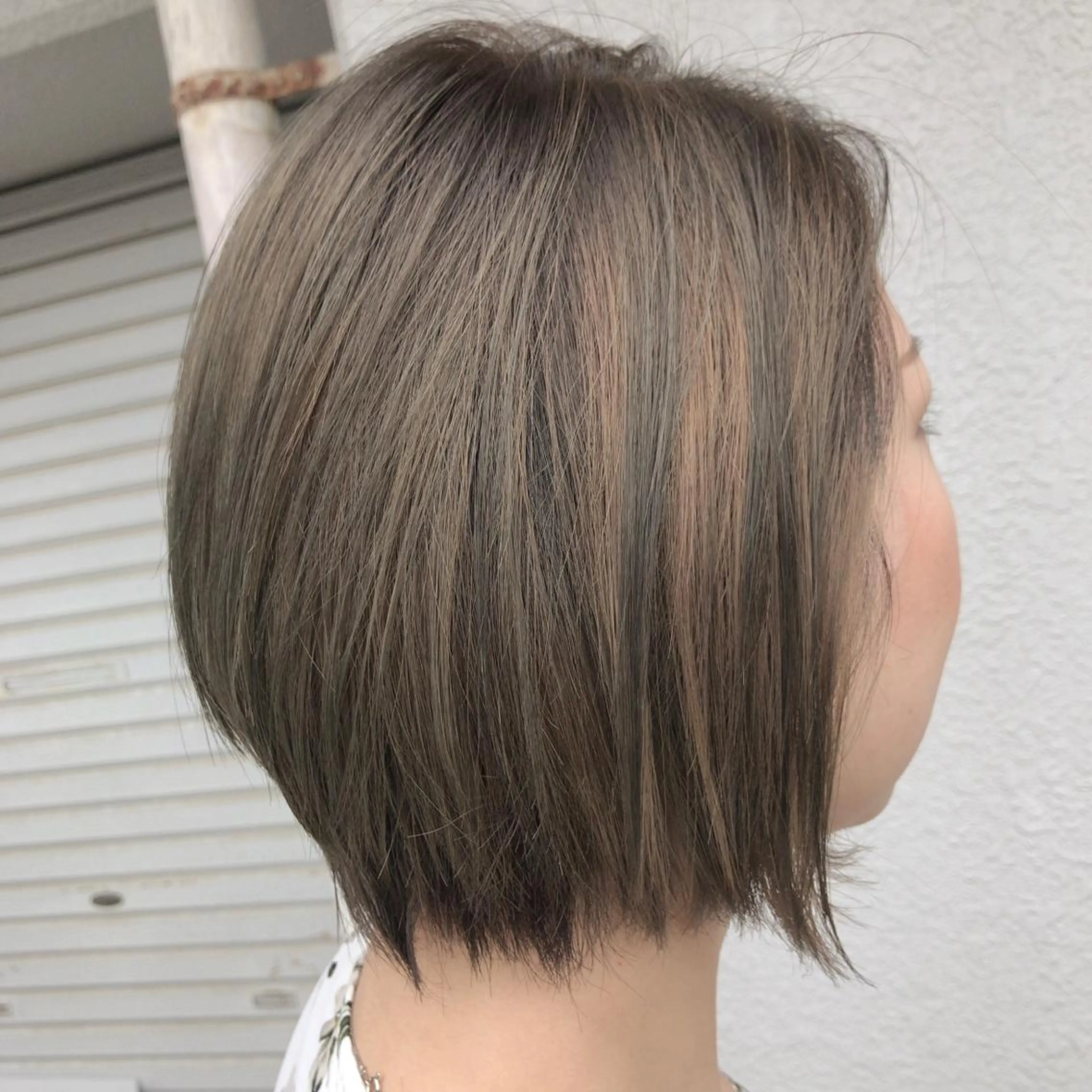 ショート カラー レイヤーカット匠 イソザキノリユキのヘアスタイル