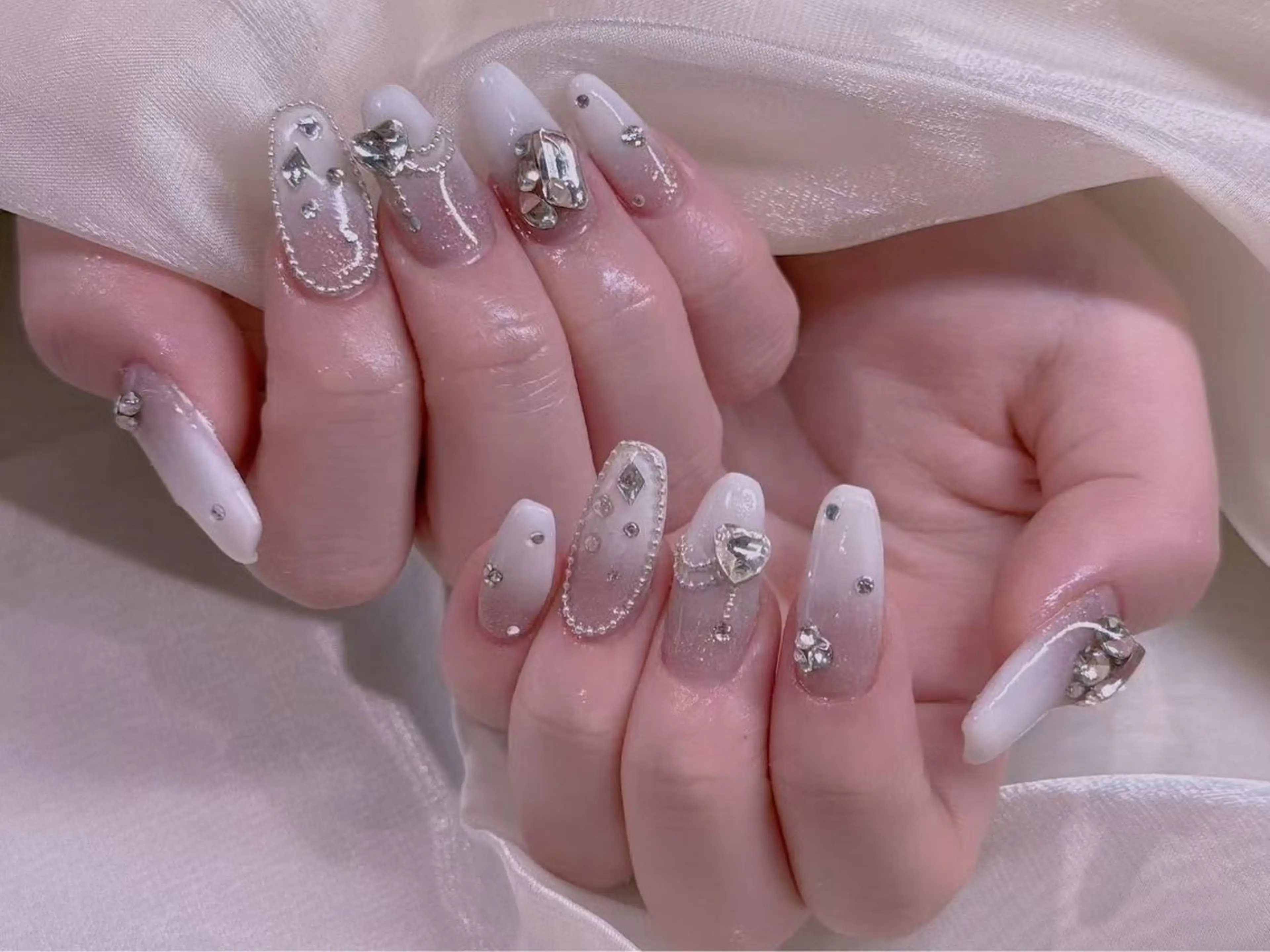 ネイル ハンドネイル エムズ ハヤシのネイルデザイン