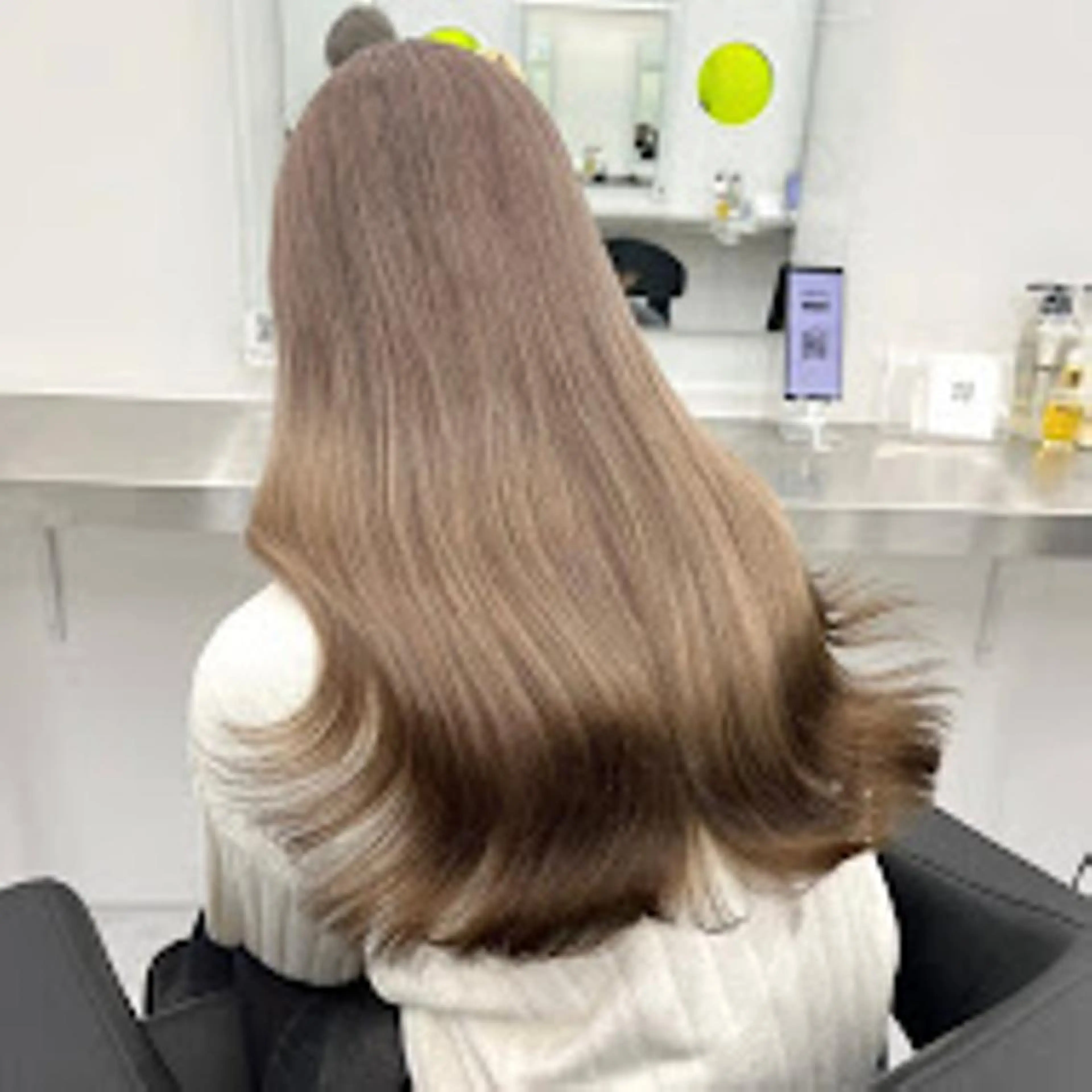 カラー 🪞SHE池袋 Official🪞のヘアスタイル