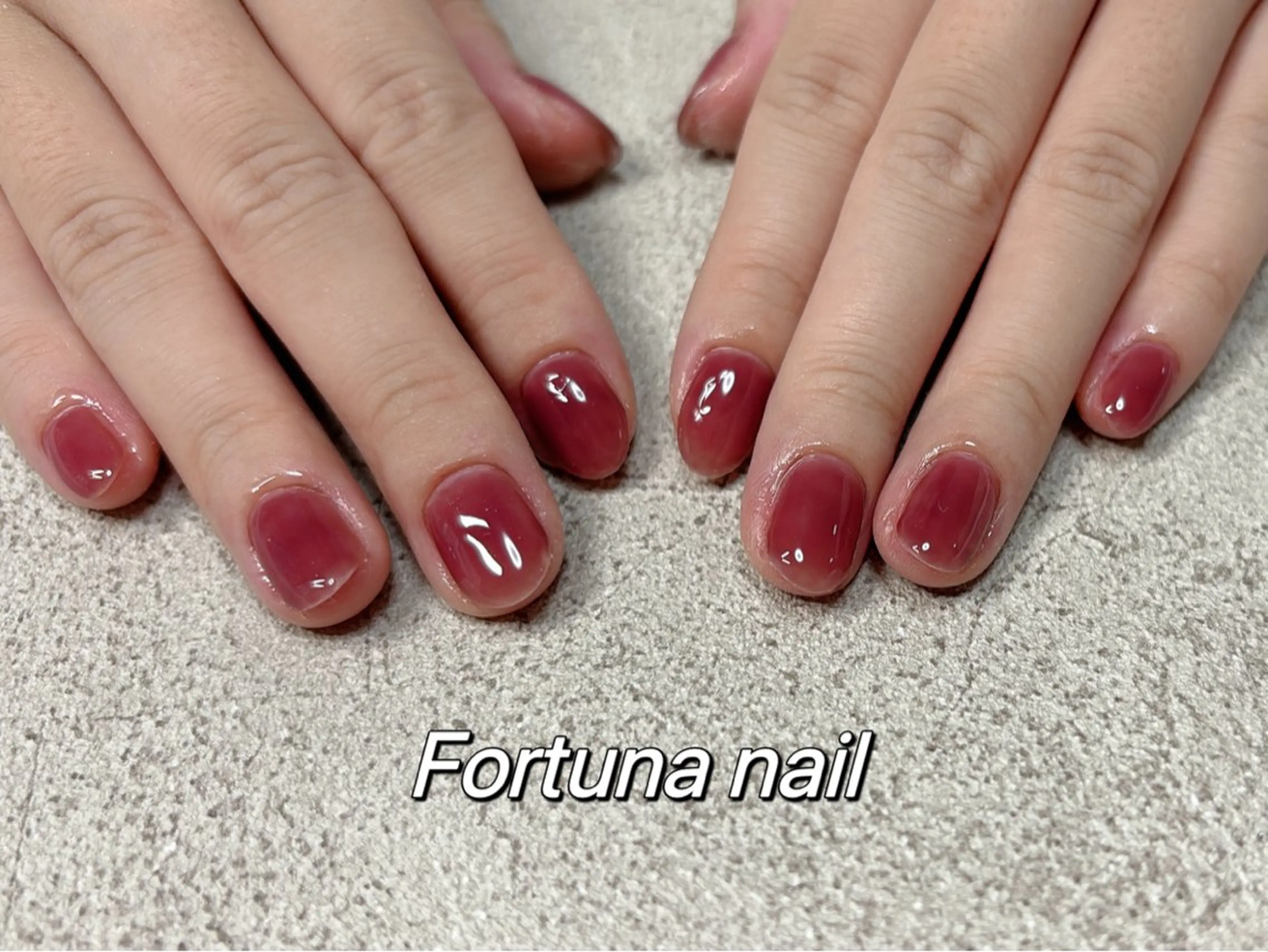 ネイル ハンドネイル Nail •Head スパFortunaのネイルデザイン