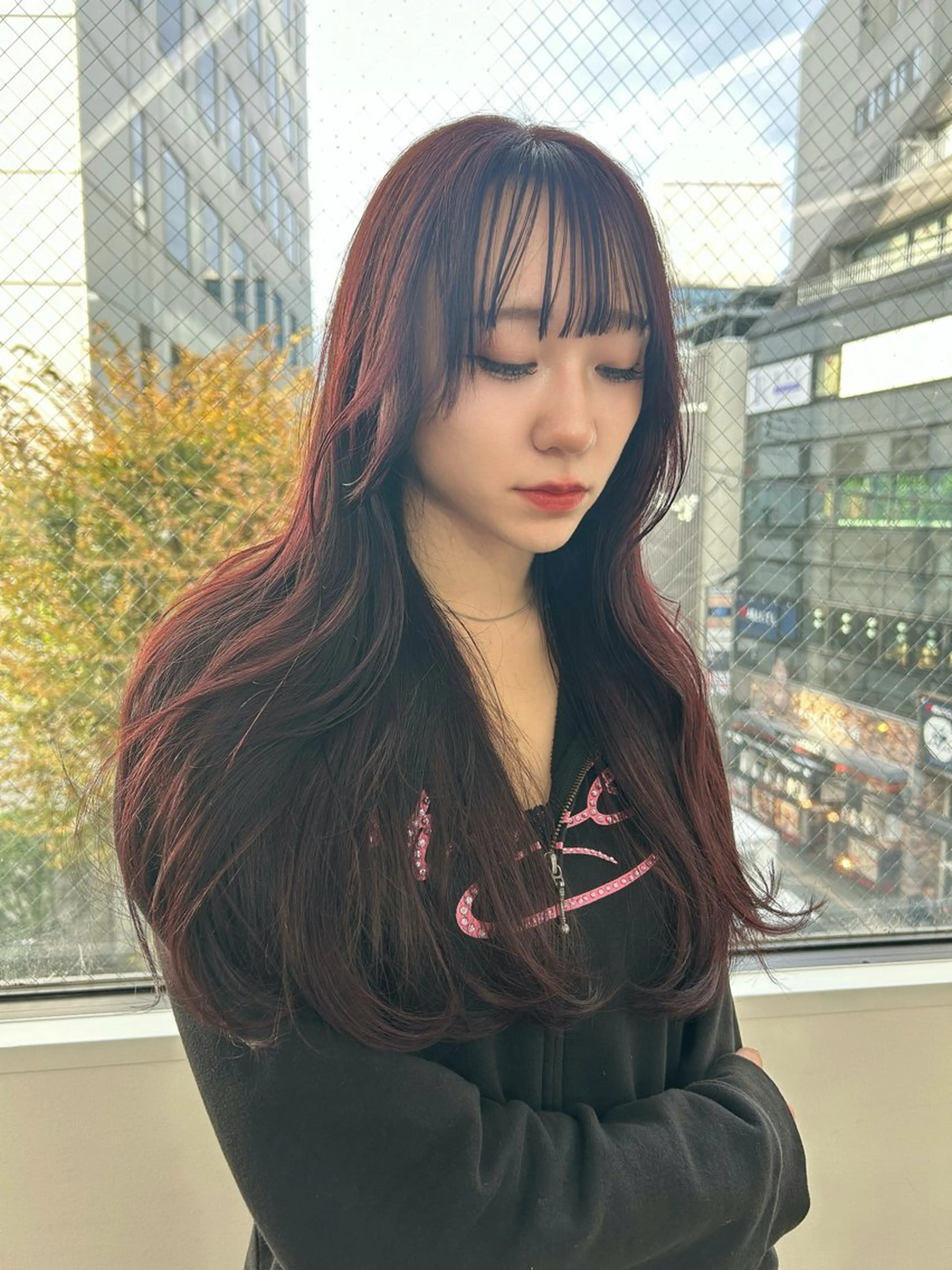 ロング カラー エフェクトブリーチ／ レイヤーカット／翔のヘアスタイル