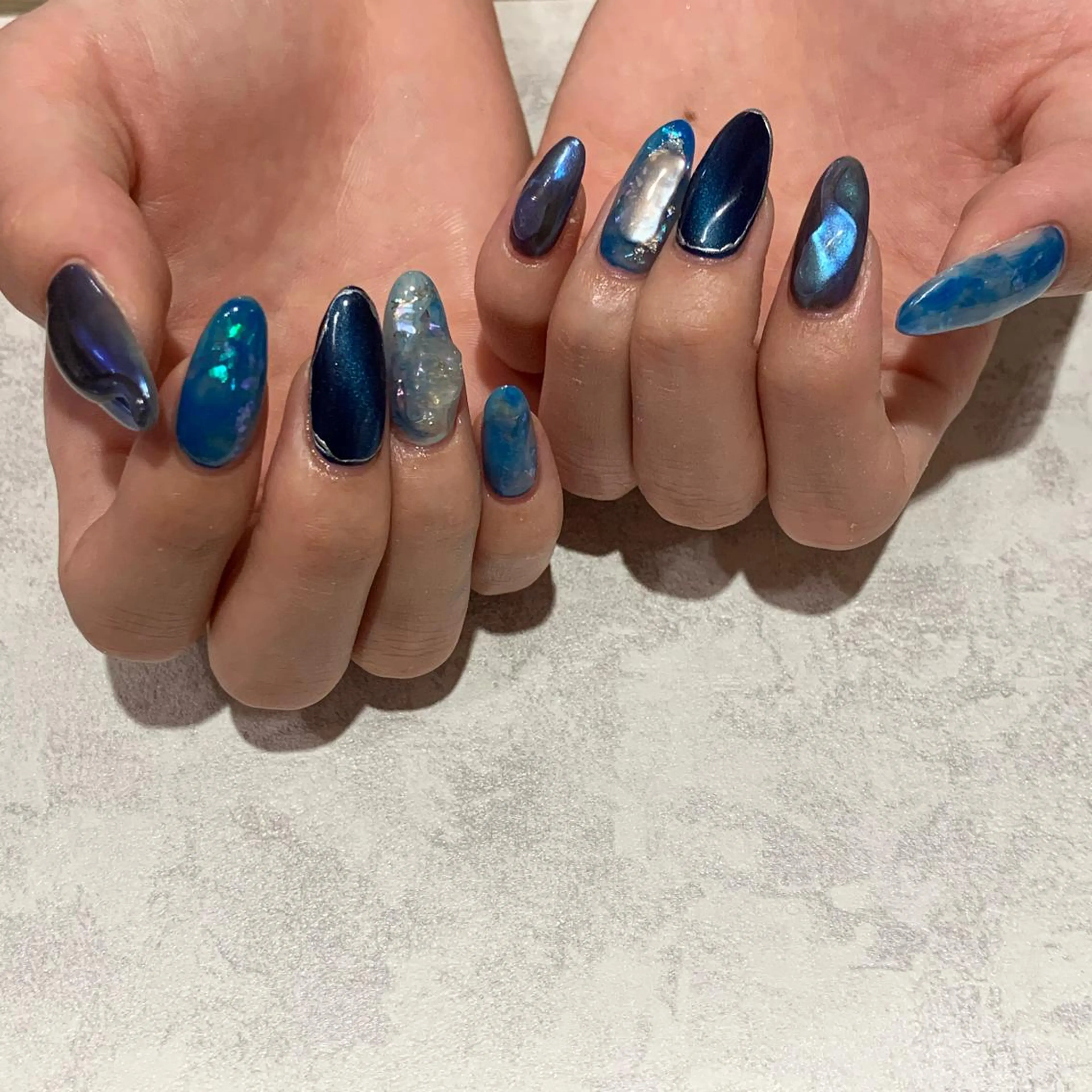 ネイル ハンドネイル revia所属・ERI Nailistのネイルデザイン