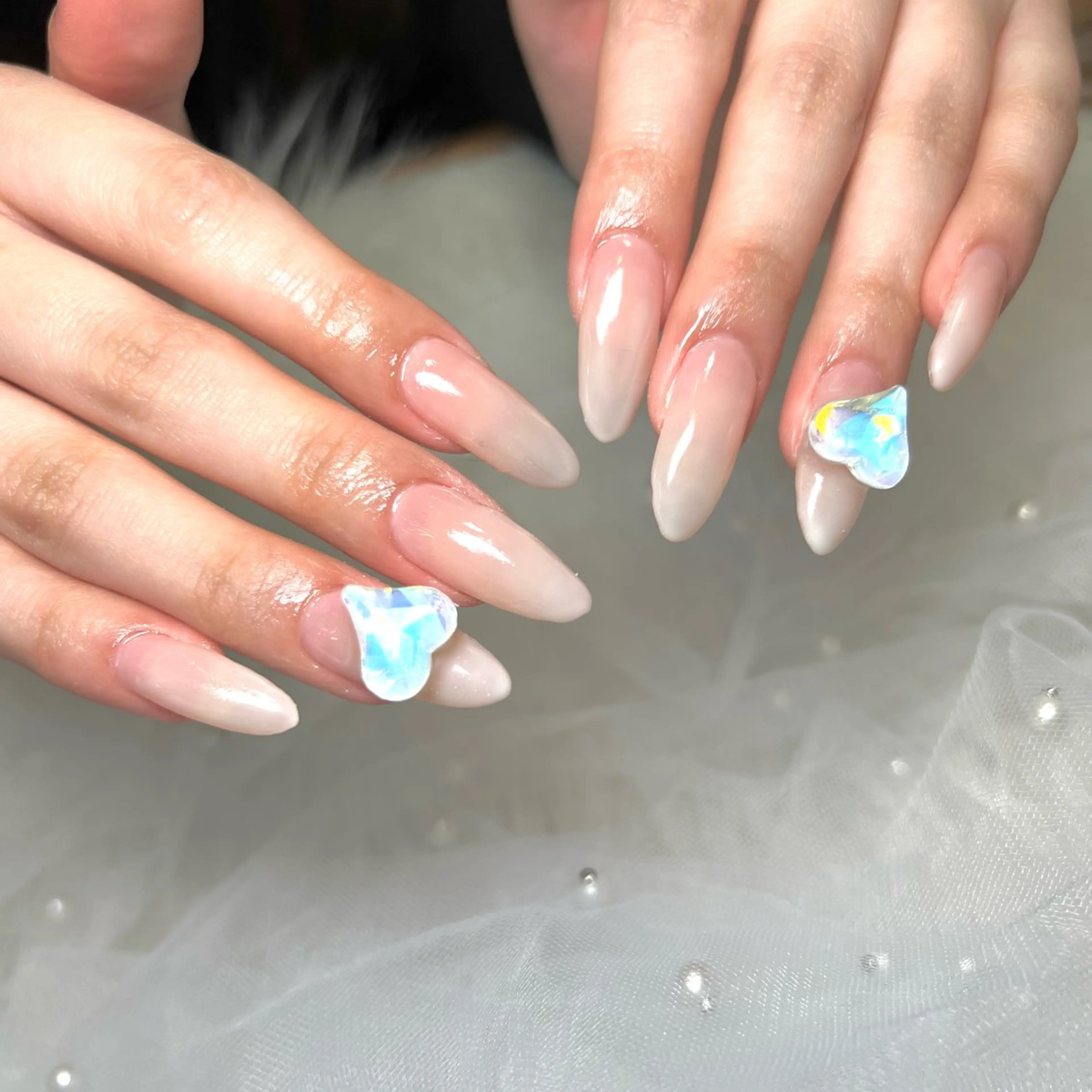 ネイル ハンドネイル E  nail 風羽のネイルデザイン