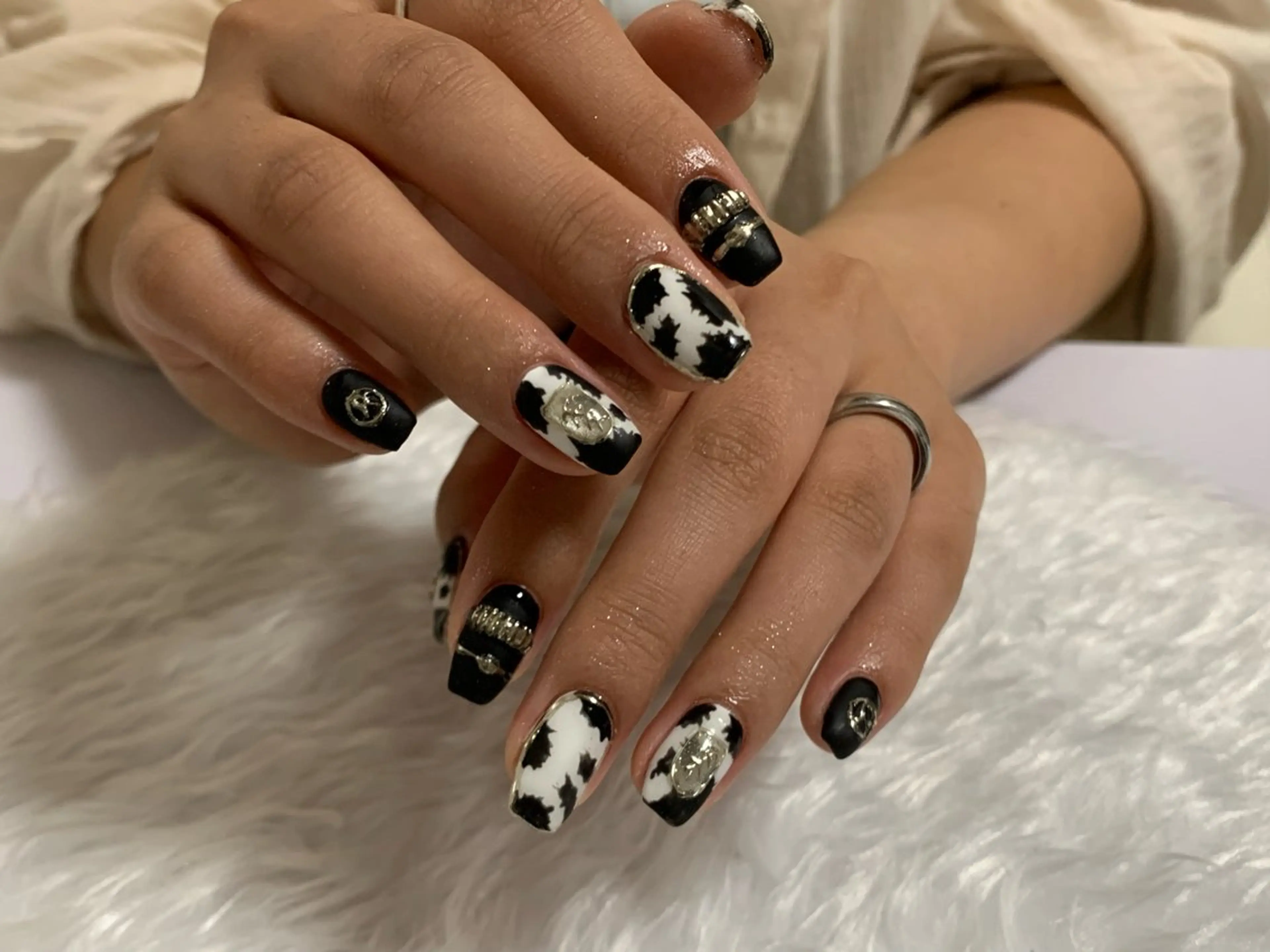 ネイル ハンドネイル プライベートサロン featherのネイルデザイン