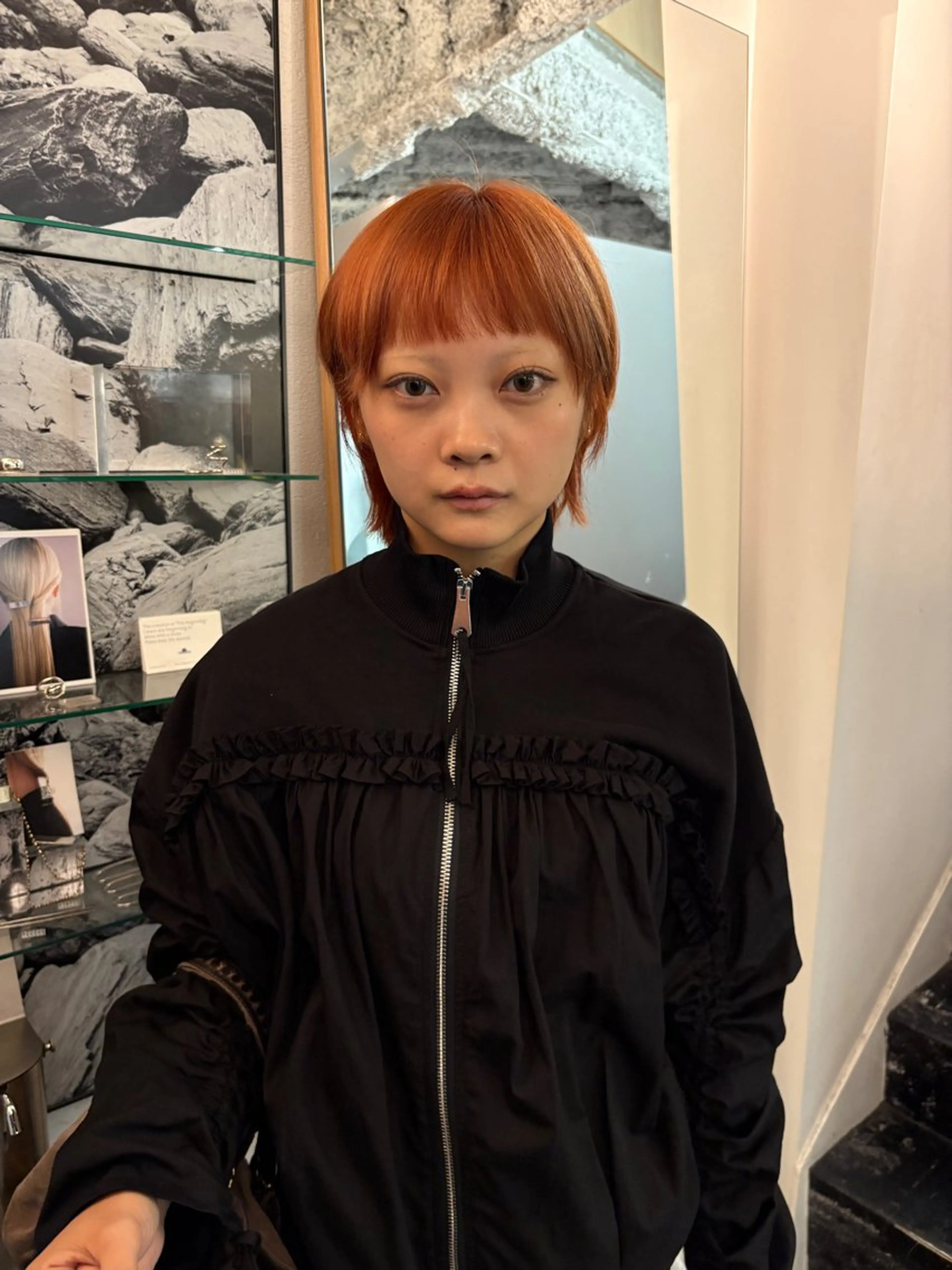 カラー ニッタルナ／ブリーチ なし／カラーモデルのヘアスタイル