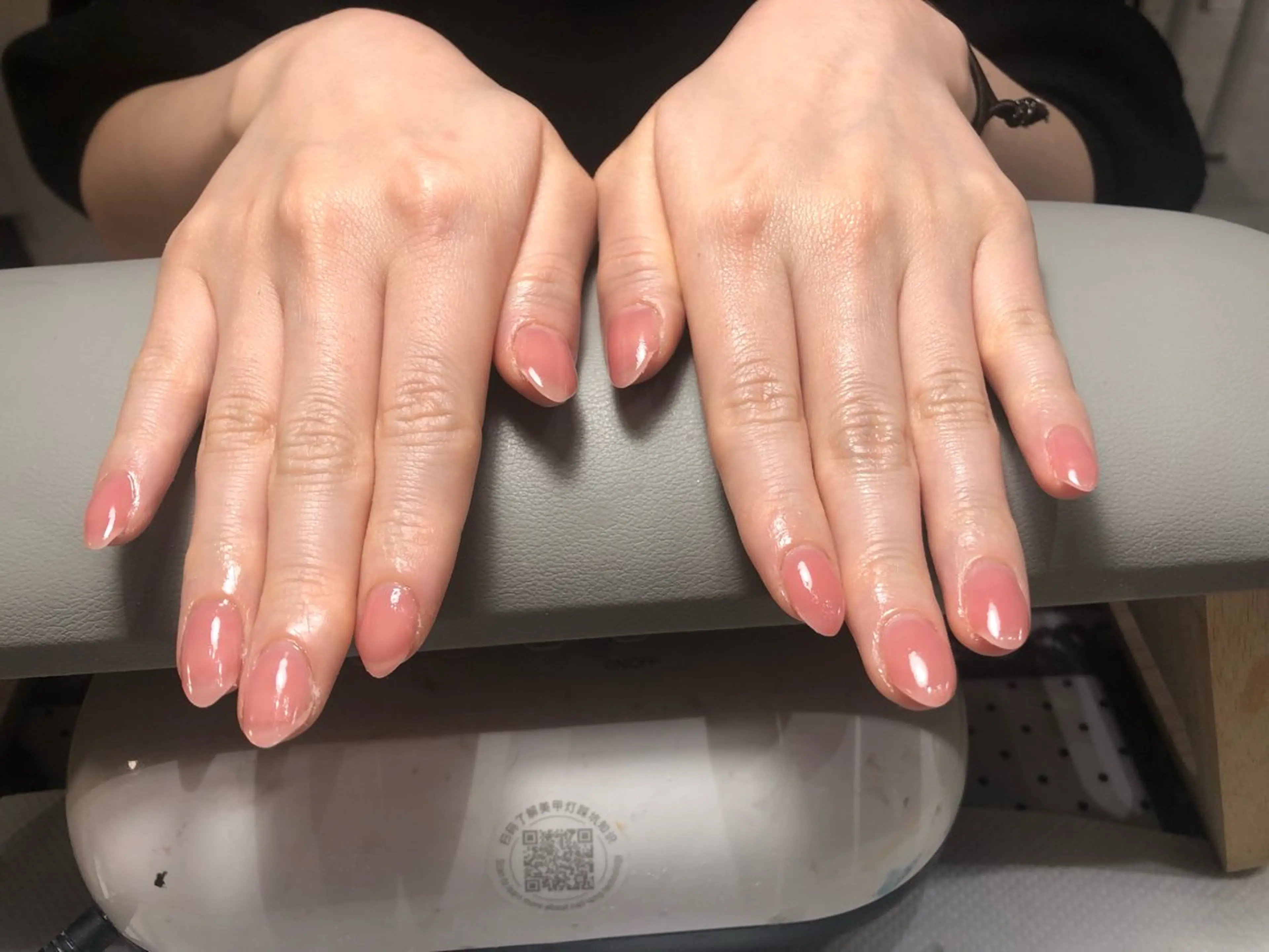 ネイル オフィスネイル ワンカラーネイル 💅研修生の chan みきのネイルデザイン