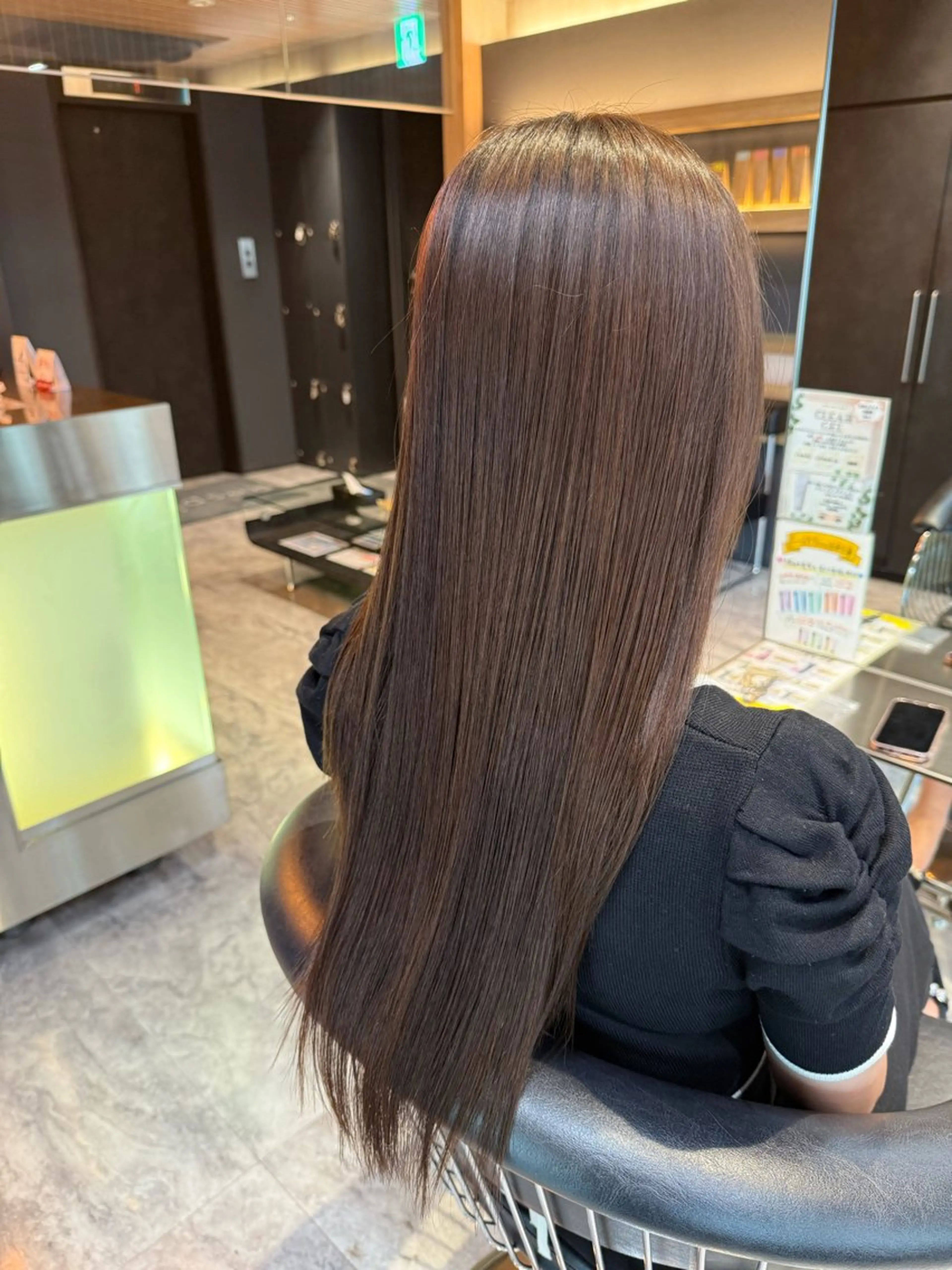 ロング 学生 酸性ストレート 縮毛矯正 トリートメント レスピア銀座中央通り店所属・酸性ストレート/ 透明感カラー/中村利のヘアスタイル