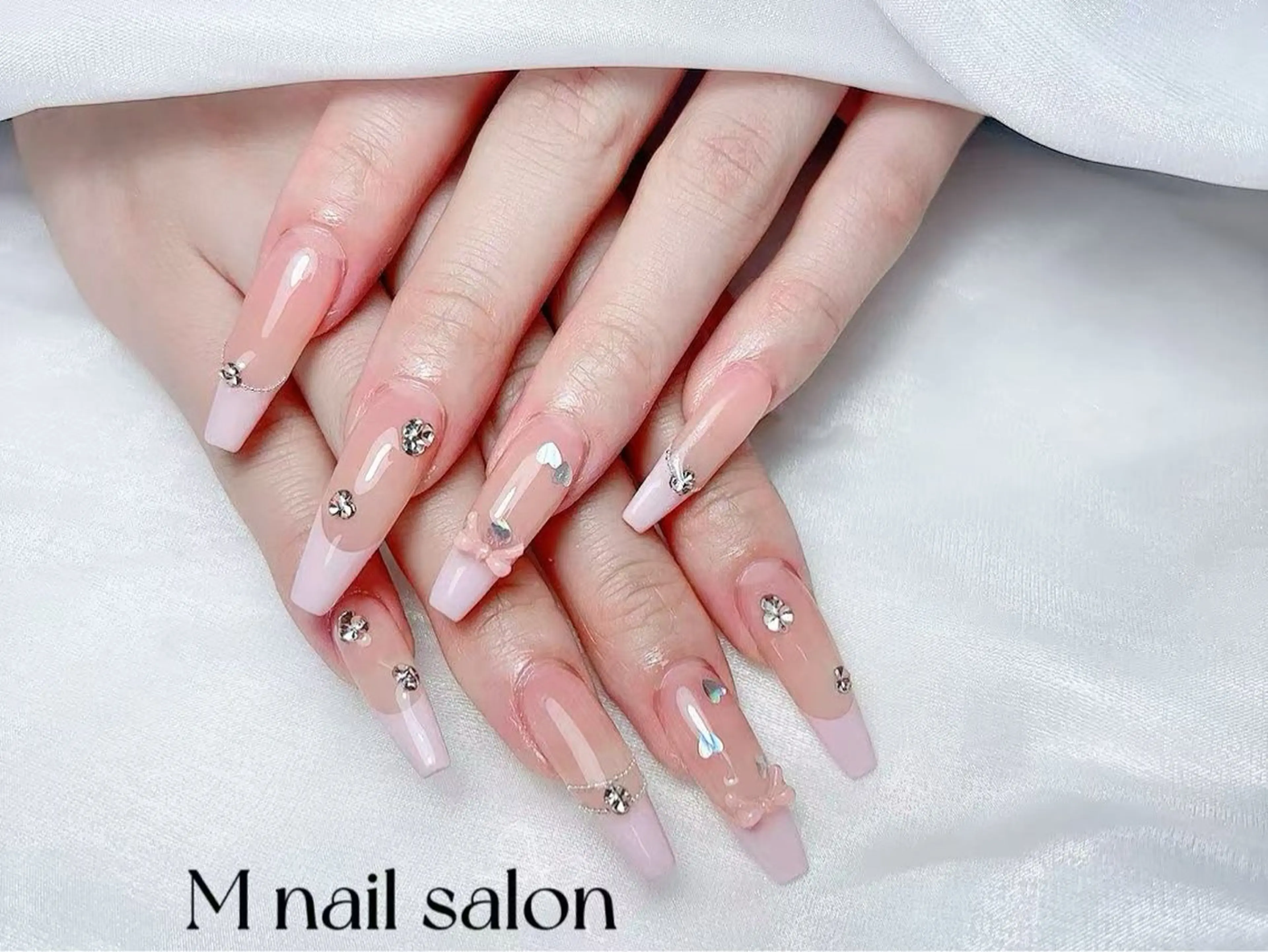 ネイル M🌷nail 長さだし専門店のネイルデザイン