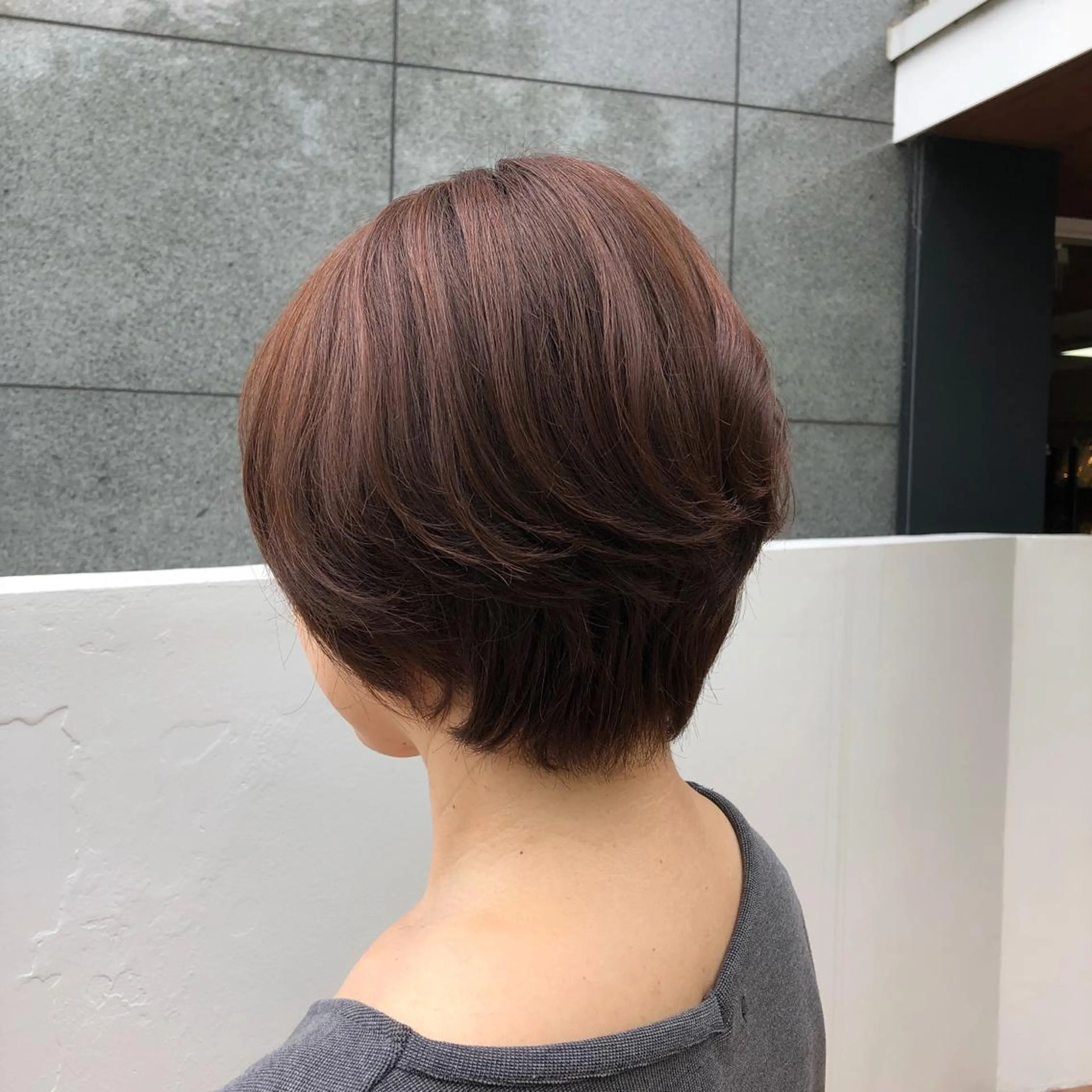 ショート カラー アッシュ ベージュカラー ショートヘア 三尾 麻美のその他イメージ