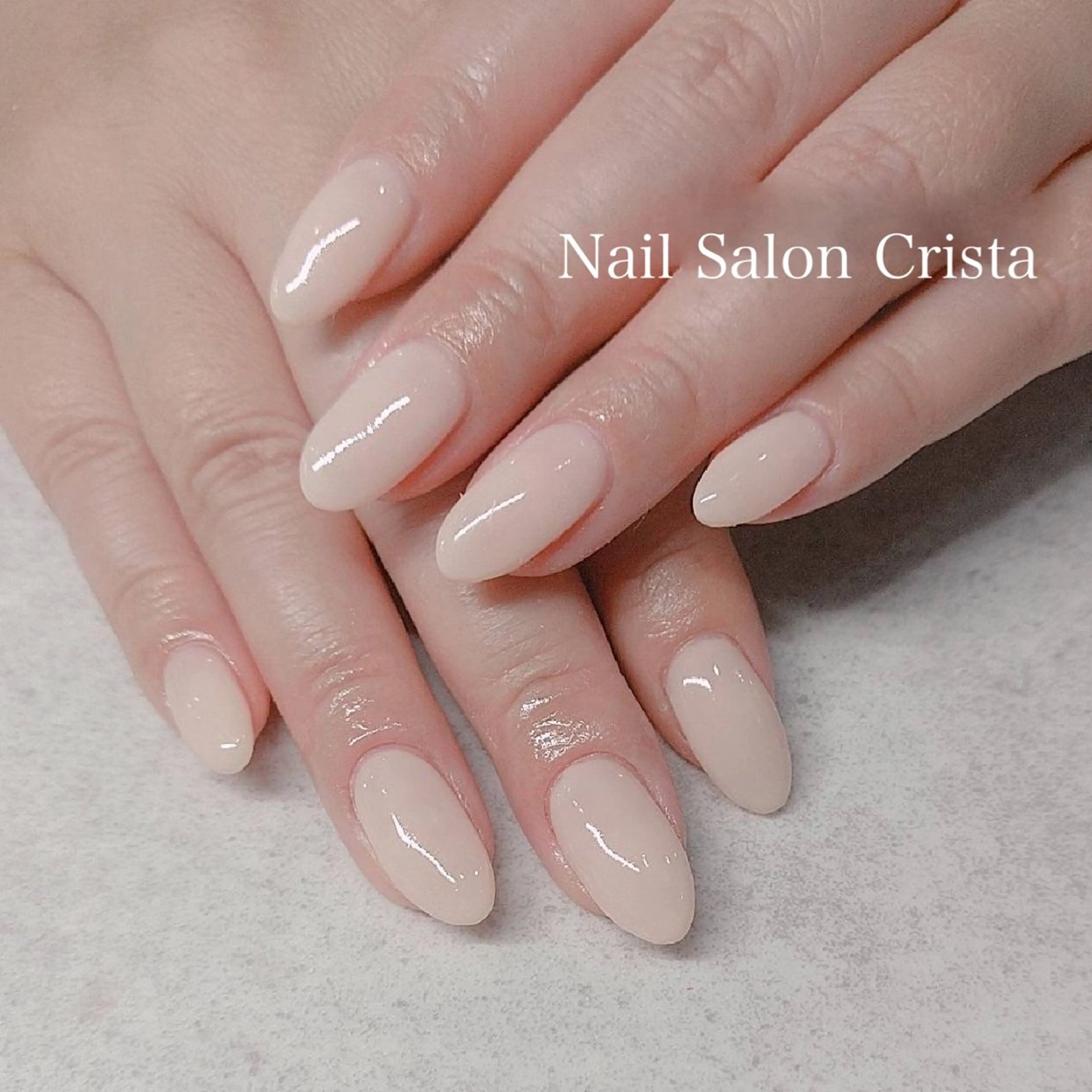 ネイル ジェルネイル パラジェル ホワイト ハンドネイル CRISTA所属・CRISTA MOMOのネイルデザイン