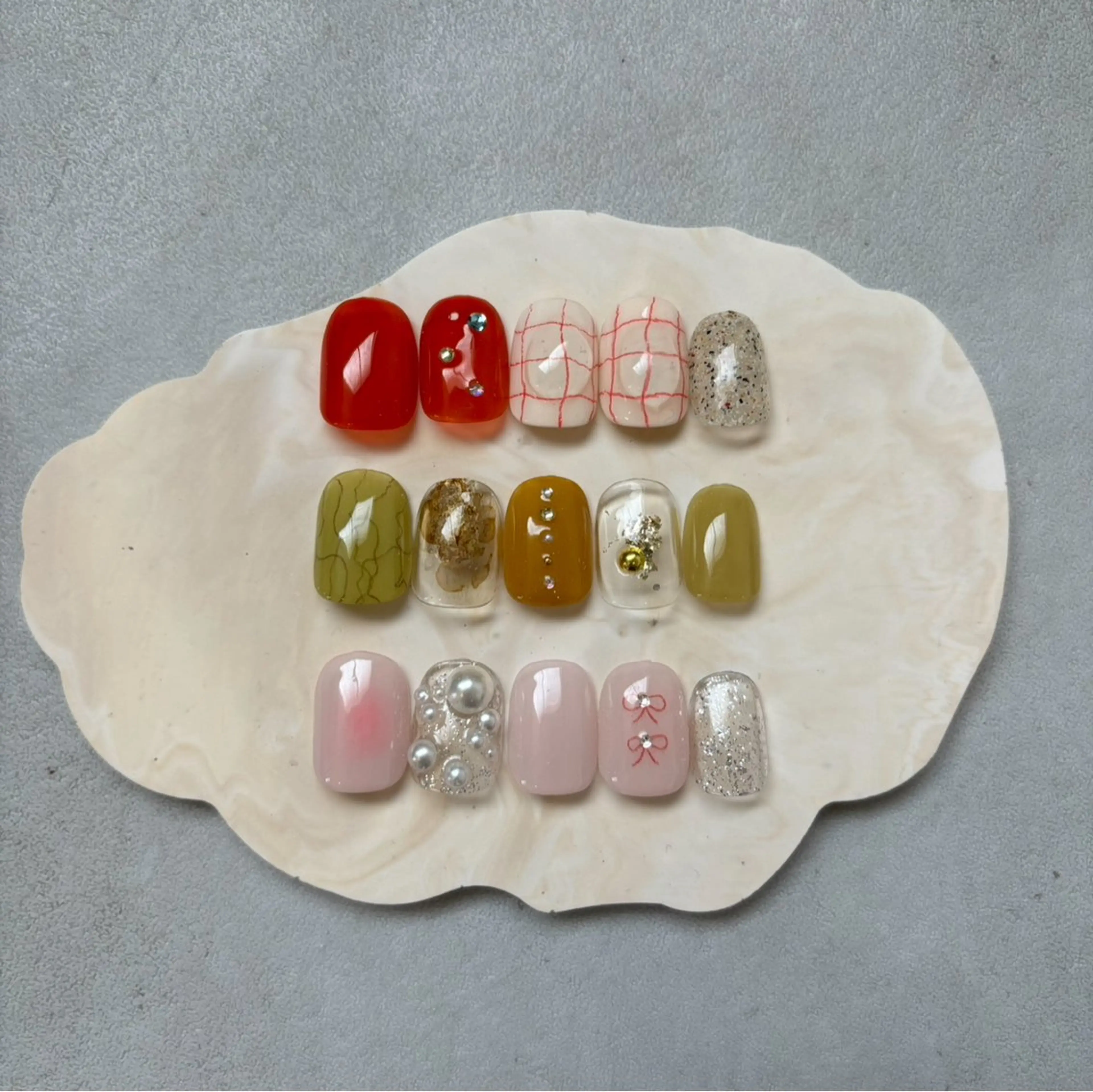 ネイル ハンドネイル shiro 浜松駅前店所属・shiro 浜松駅前店のネイルデザイン