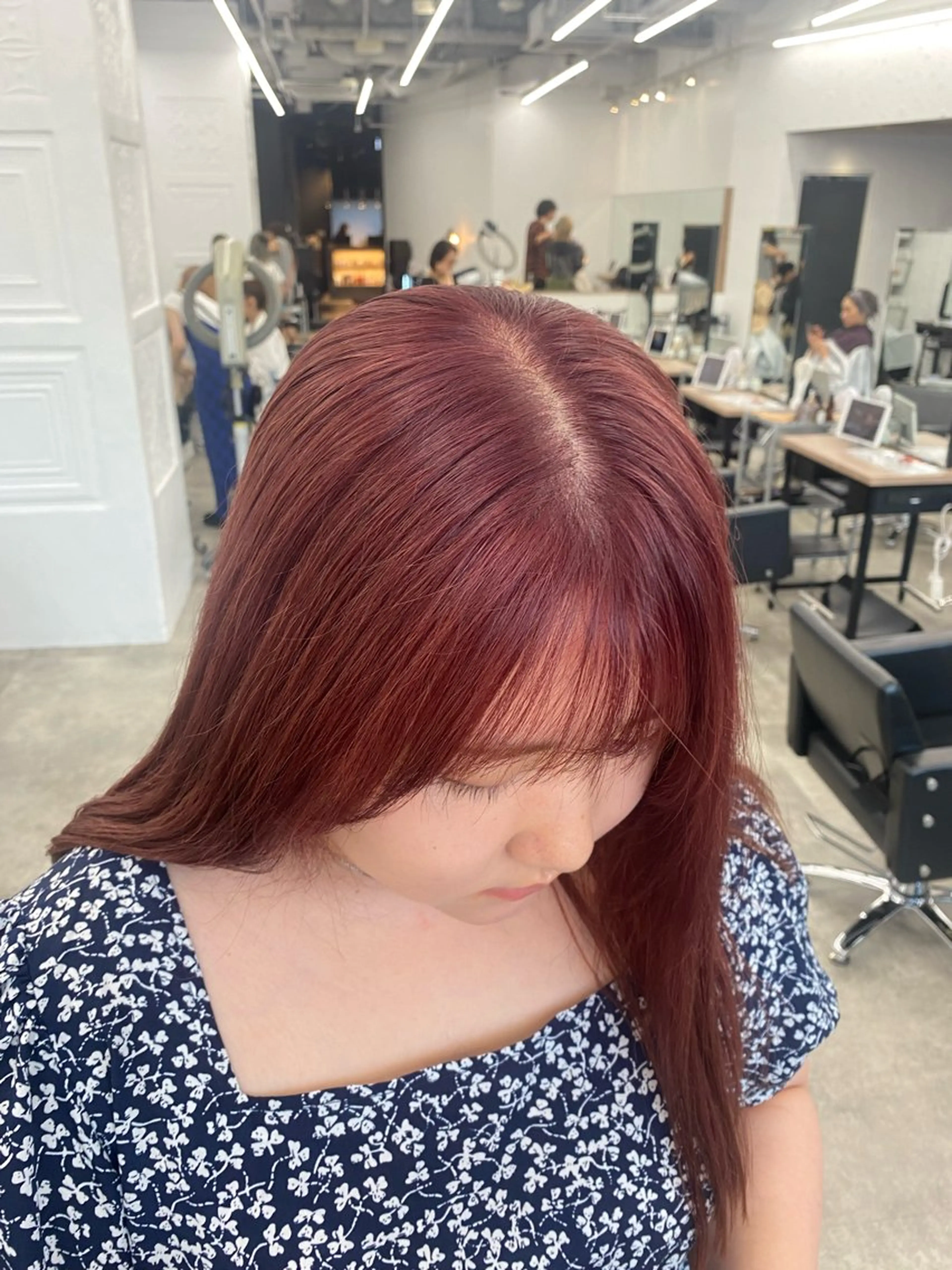 ロング カラー ブリーチ ピンクカラー ヘアカラー トリートメント shiori/暖色/ レイヤー/似合わせのヘアスタイル