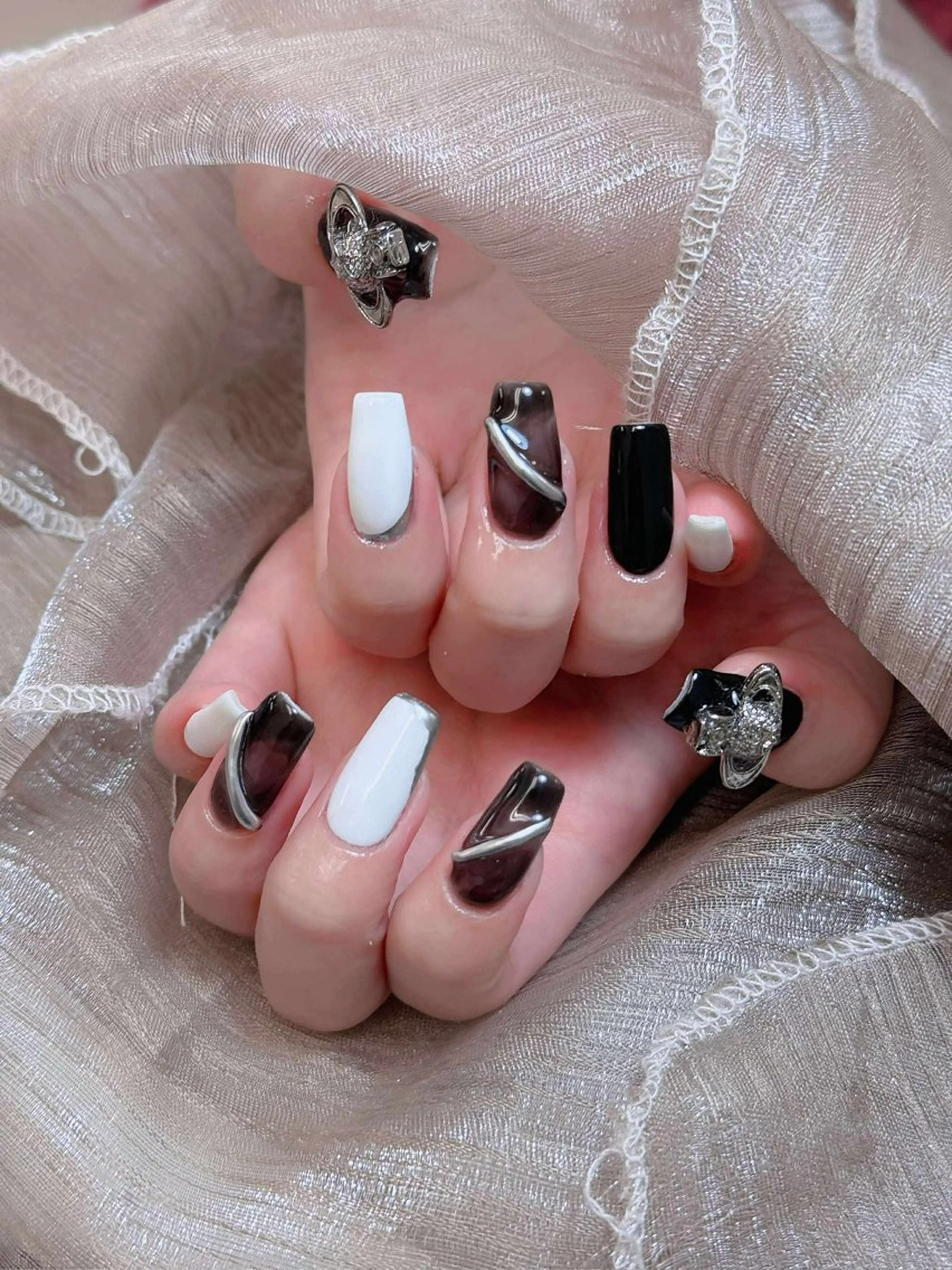 ネイル オーロラネイル チークネイル フットネイル フレンチネイル 韓国ネイル Lumi Nailのネイルデザイン