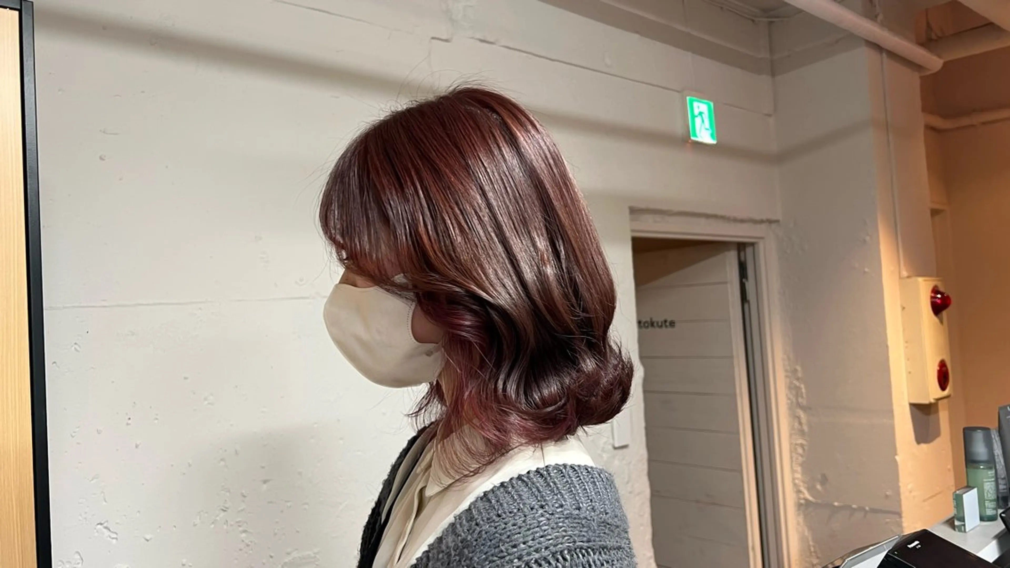 セミロング カラー ブリーチ ピンクカラー ヘアカラー トリートメント 🎀tokute ナオ🧸のヘアスタイル