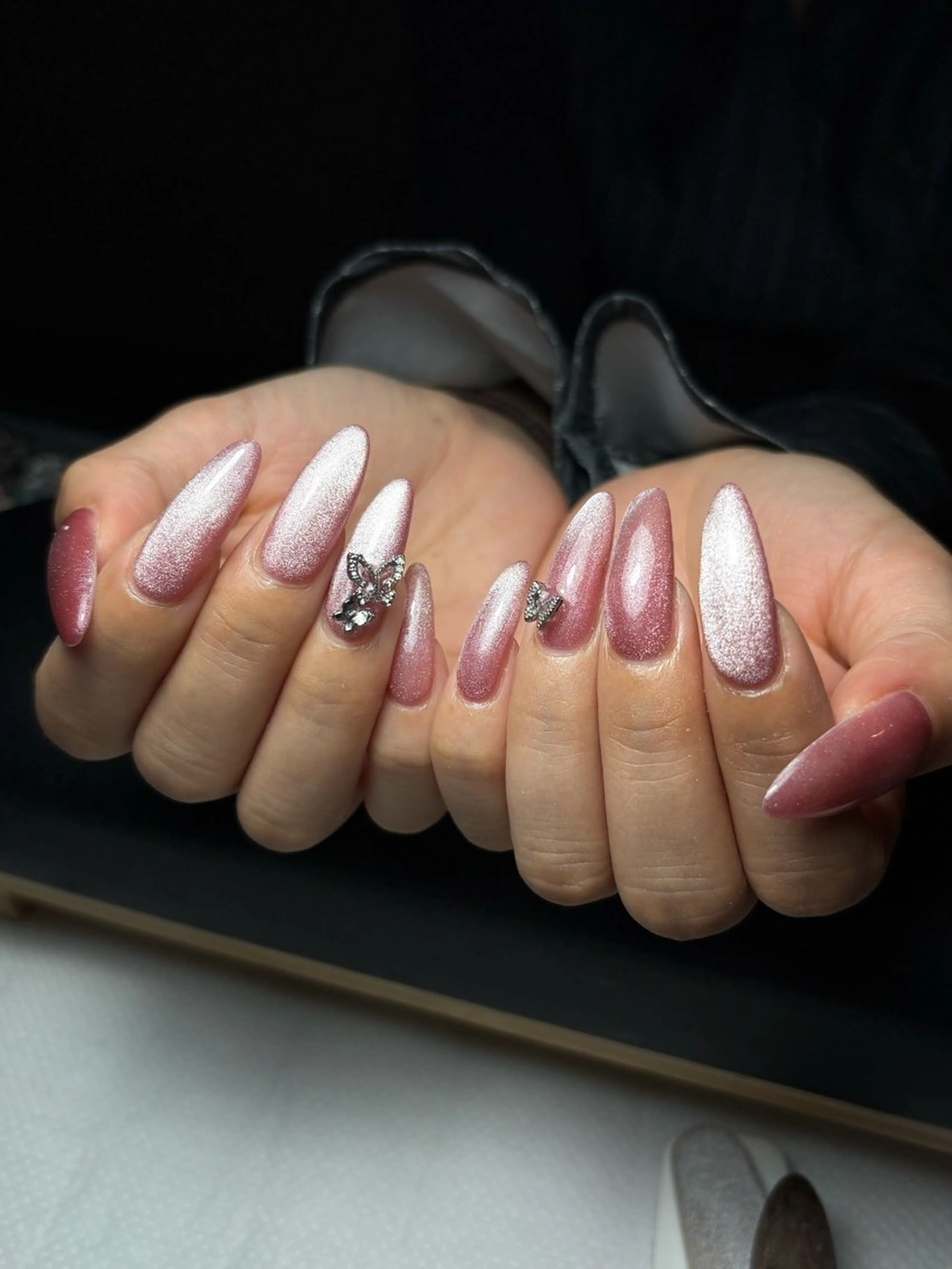 🖤チップ長さ出し🖤マグネットフラッシュネイルorミラーネイル//初回ソフトジェルオフ無料//の写真