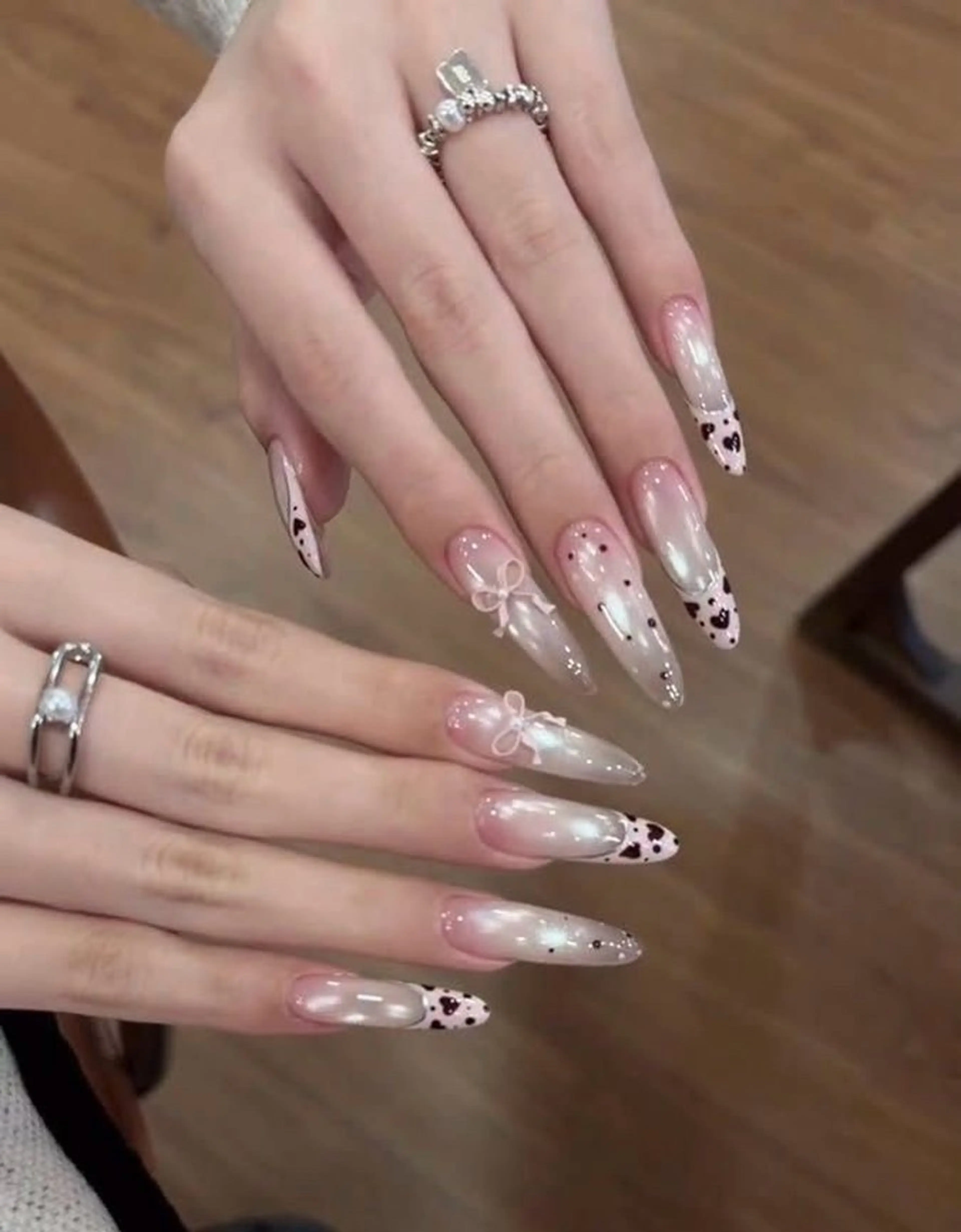 ネイル ヒユ ネイル所属・ゆうな ネイル サロンのネイルデザイン