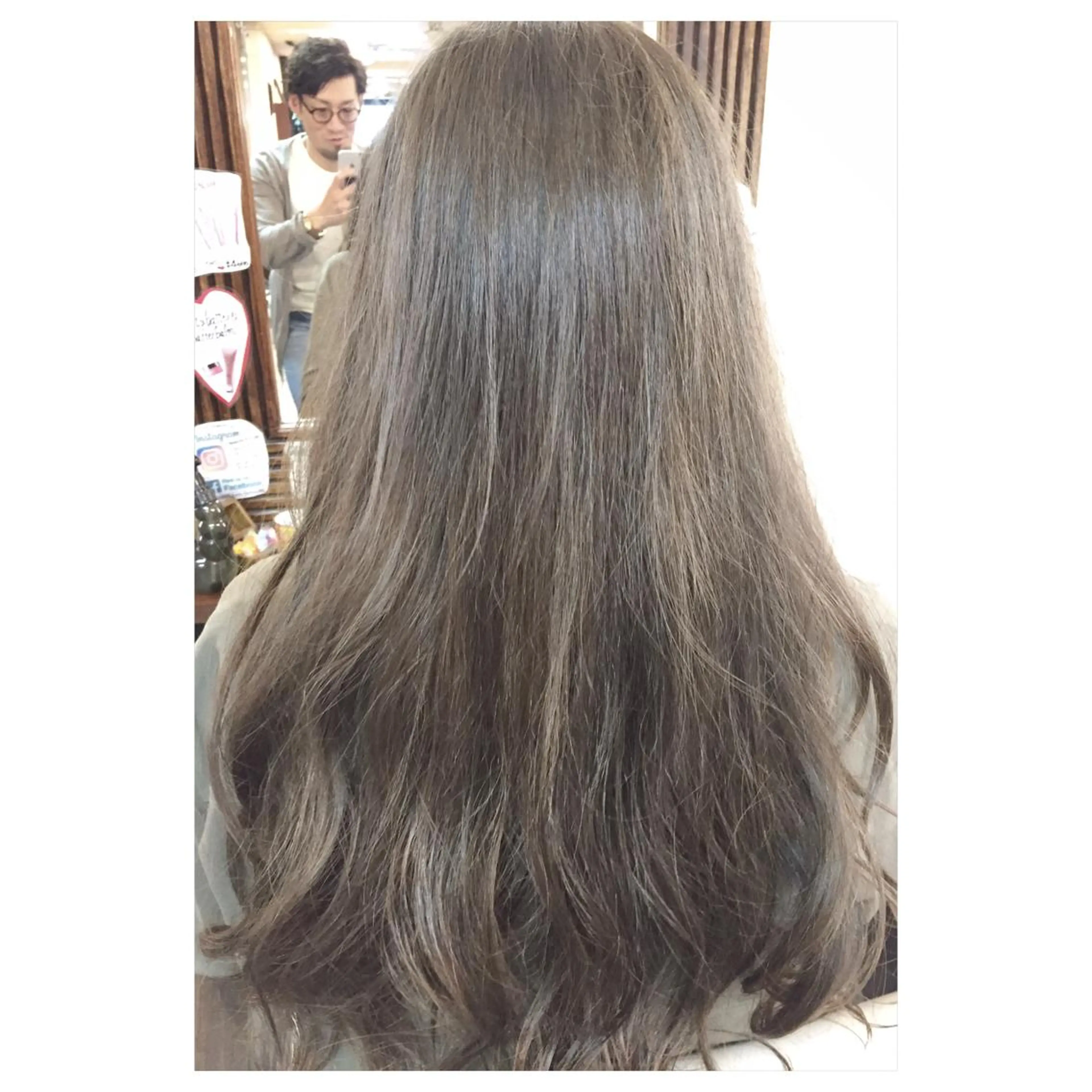 ロング カラー アッシュ ベージュカラー グレージュ 外国人風カラー パーソナルカラー診断 できます　木曽　主博のヘアスタイル