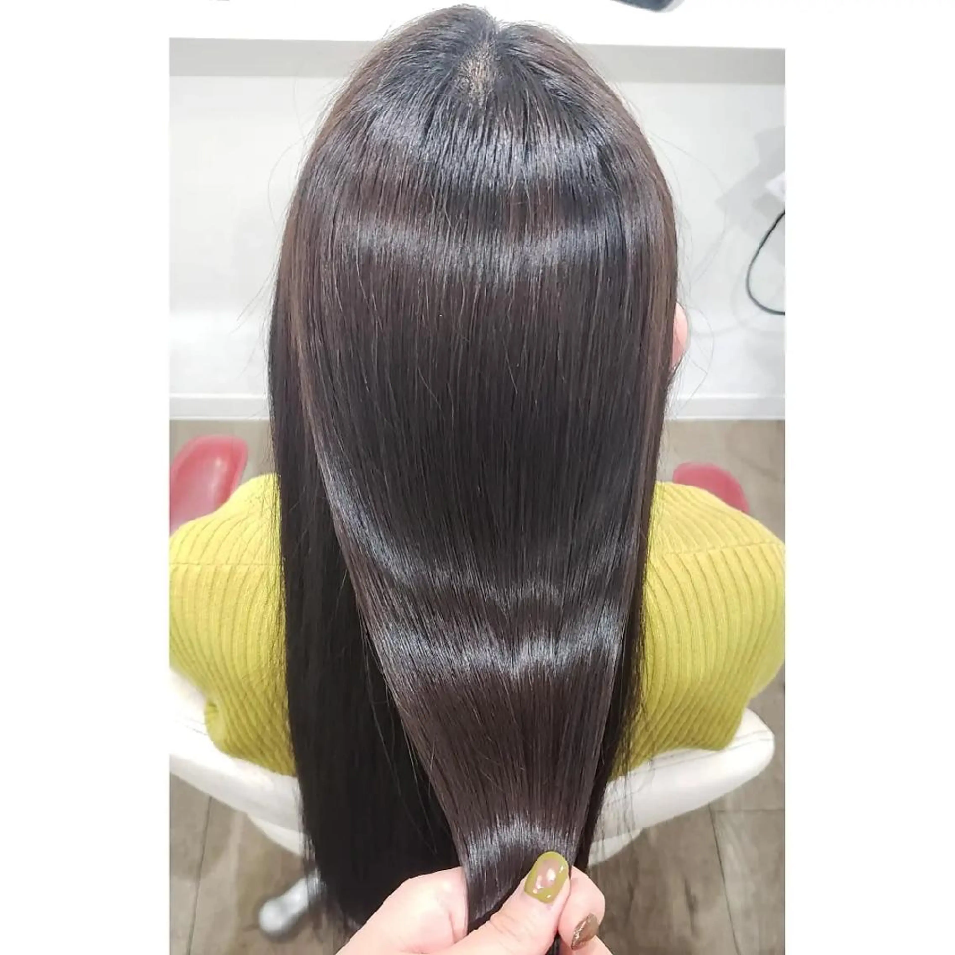 ロング ヘアアレンジ 髪質改善 縮毛矯正 トリートメント 酸性ストレート 酸熱トリートメント 縮毛矯正 髪質改善サロン🍃 AIRI のヘアスタイル