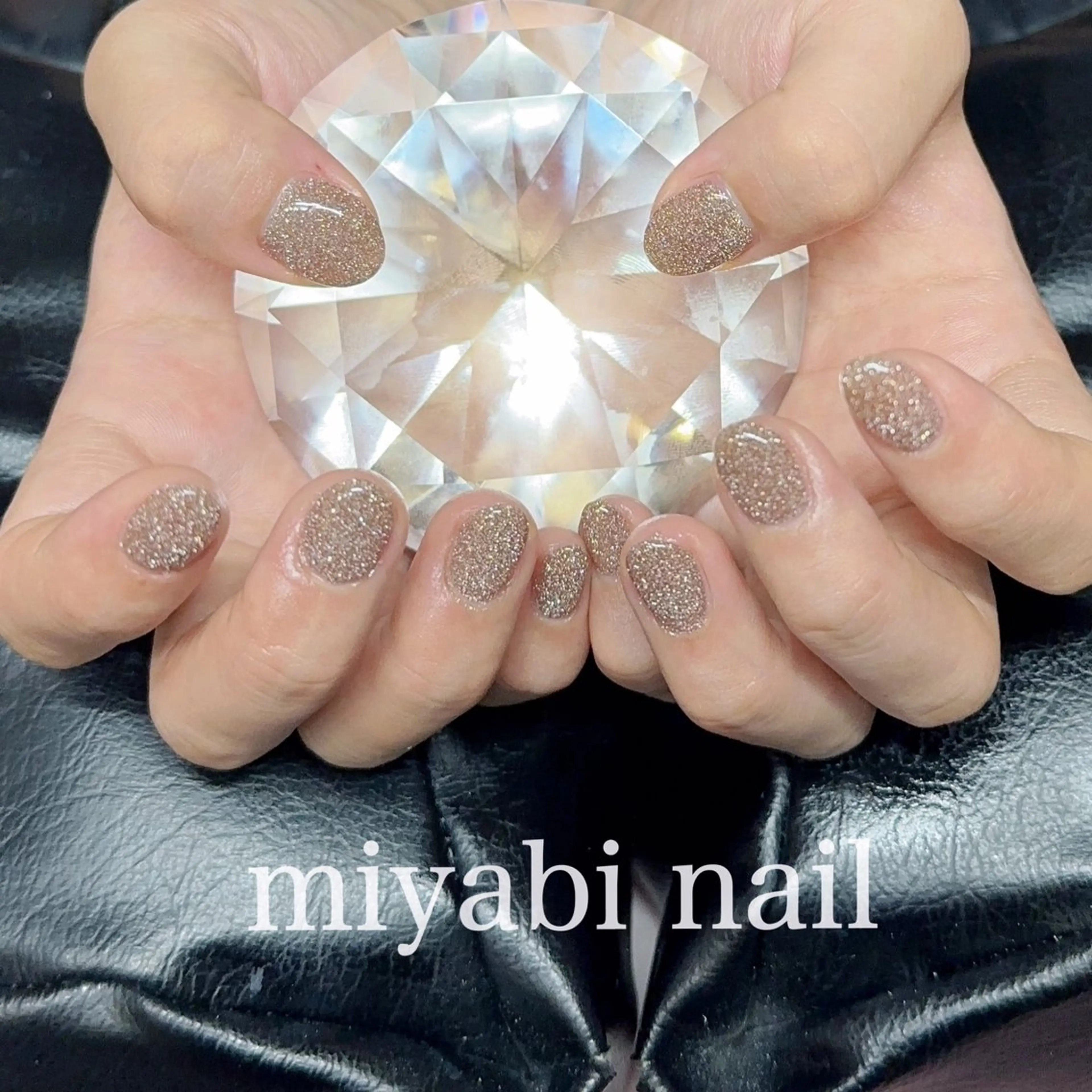 ネイル フラッシュネイル ジェルネイル キラキラネイル 持ち込み ハンドネイル miyabi nail 桂川駅近くのネイルデザイン