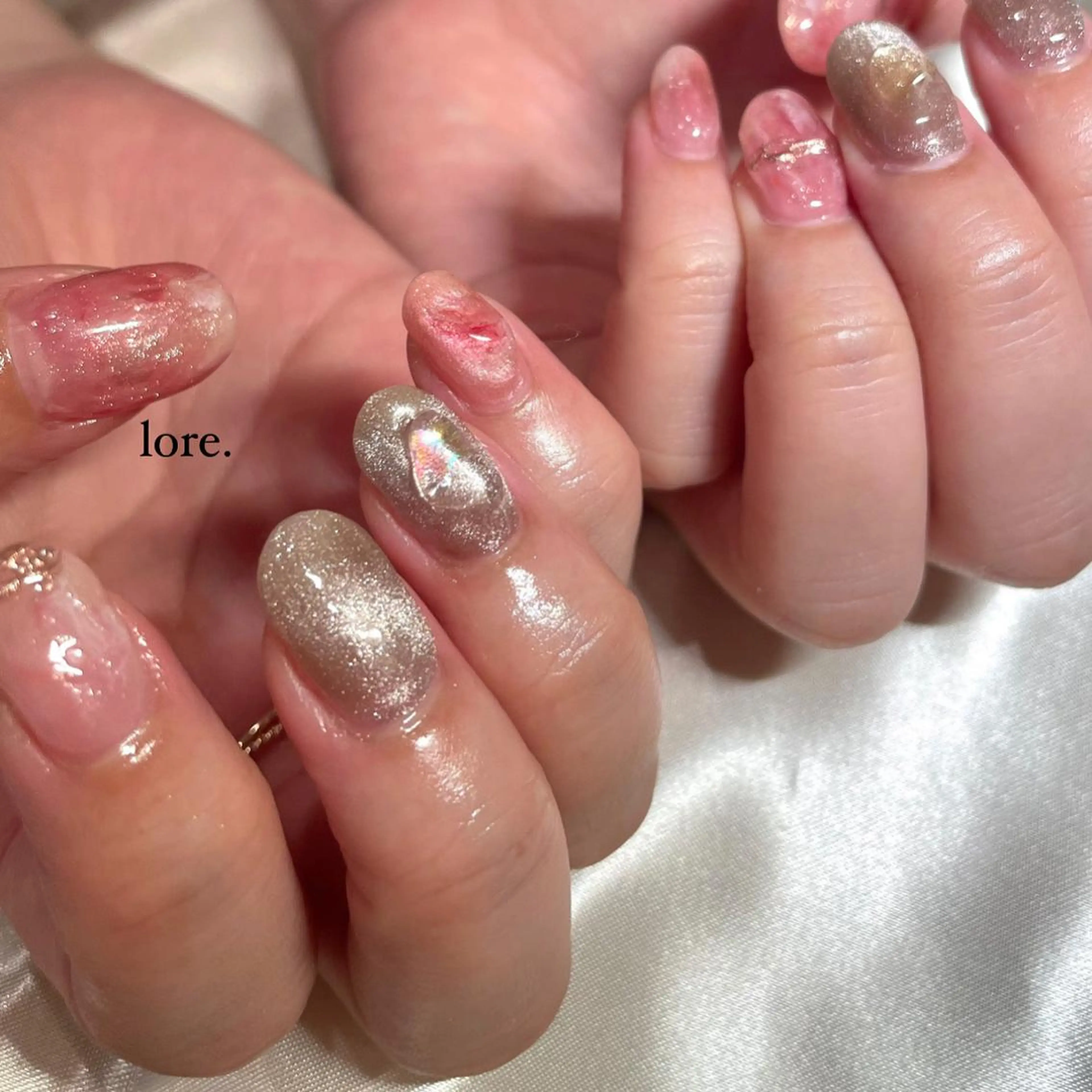 ネイル マグネットネイル ニュアンスネイル lore. nailのネイルデザイン