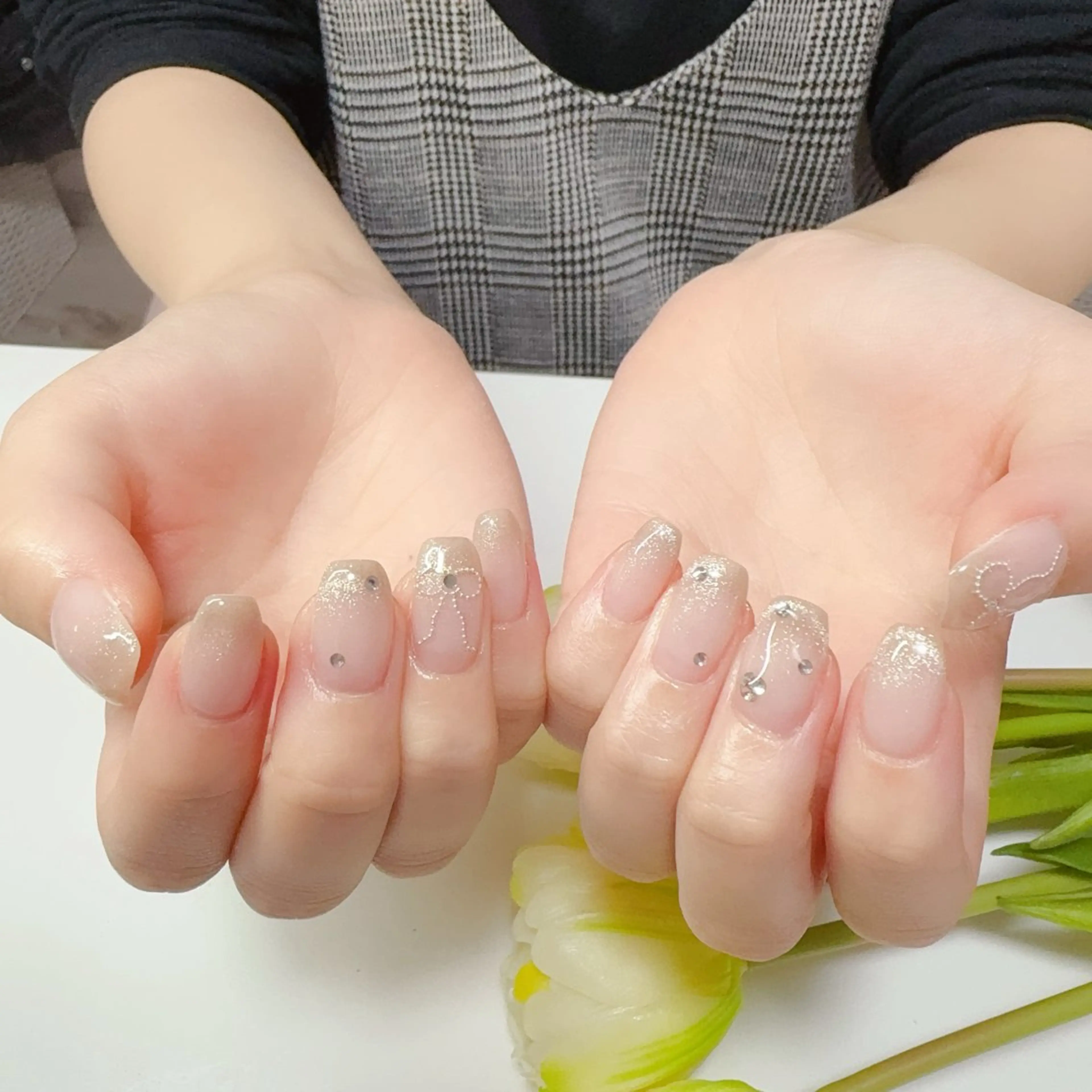 ネイル ハンドネイル YUYI.nail salonのネイルデザイン