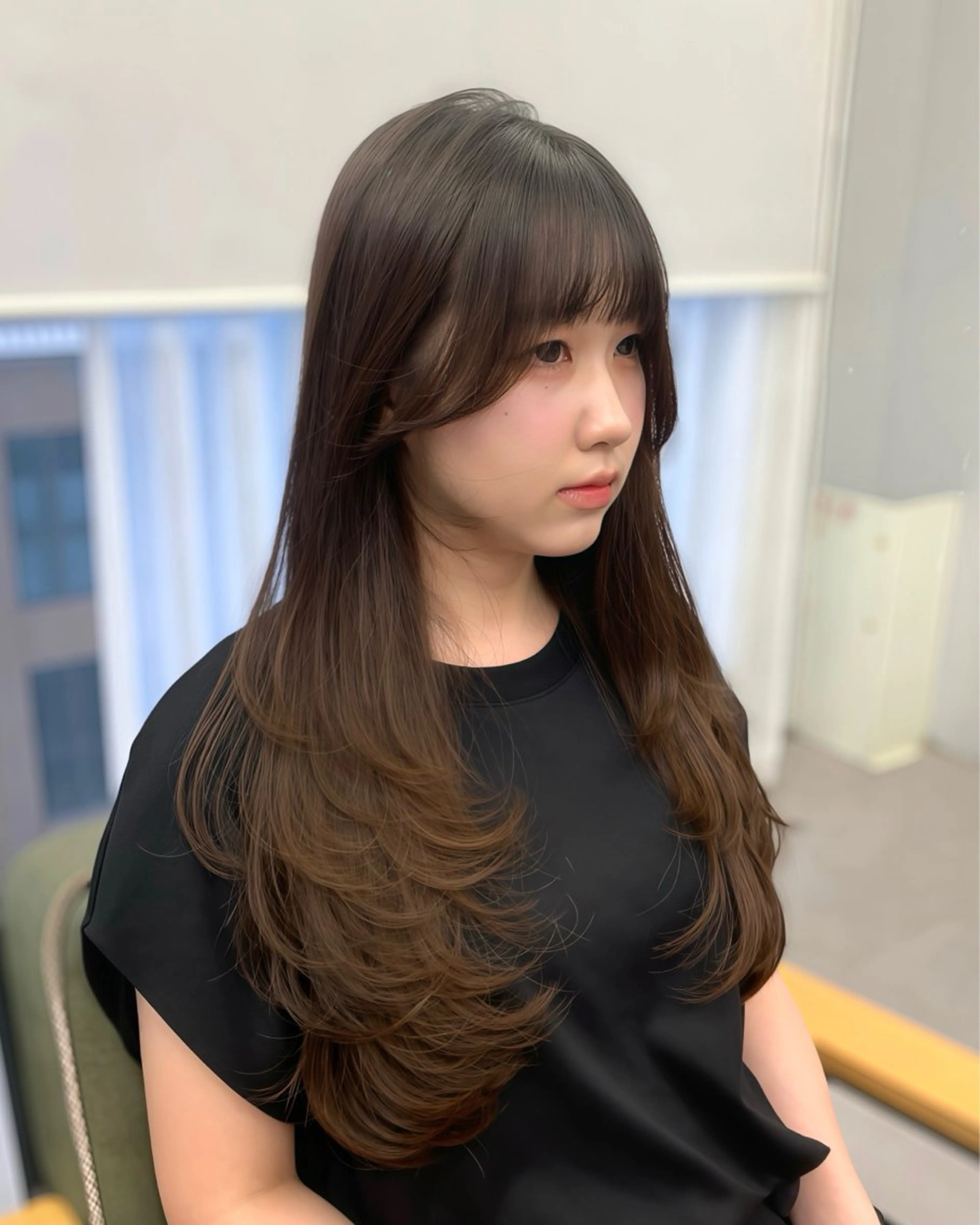 【韓国風ヘアー🇰🇷🤍】韓国風レイヤーカット+透明感カラー+オージュアトリートメントの写真