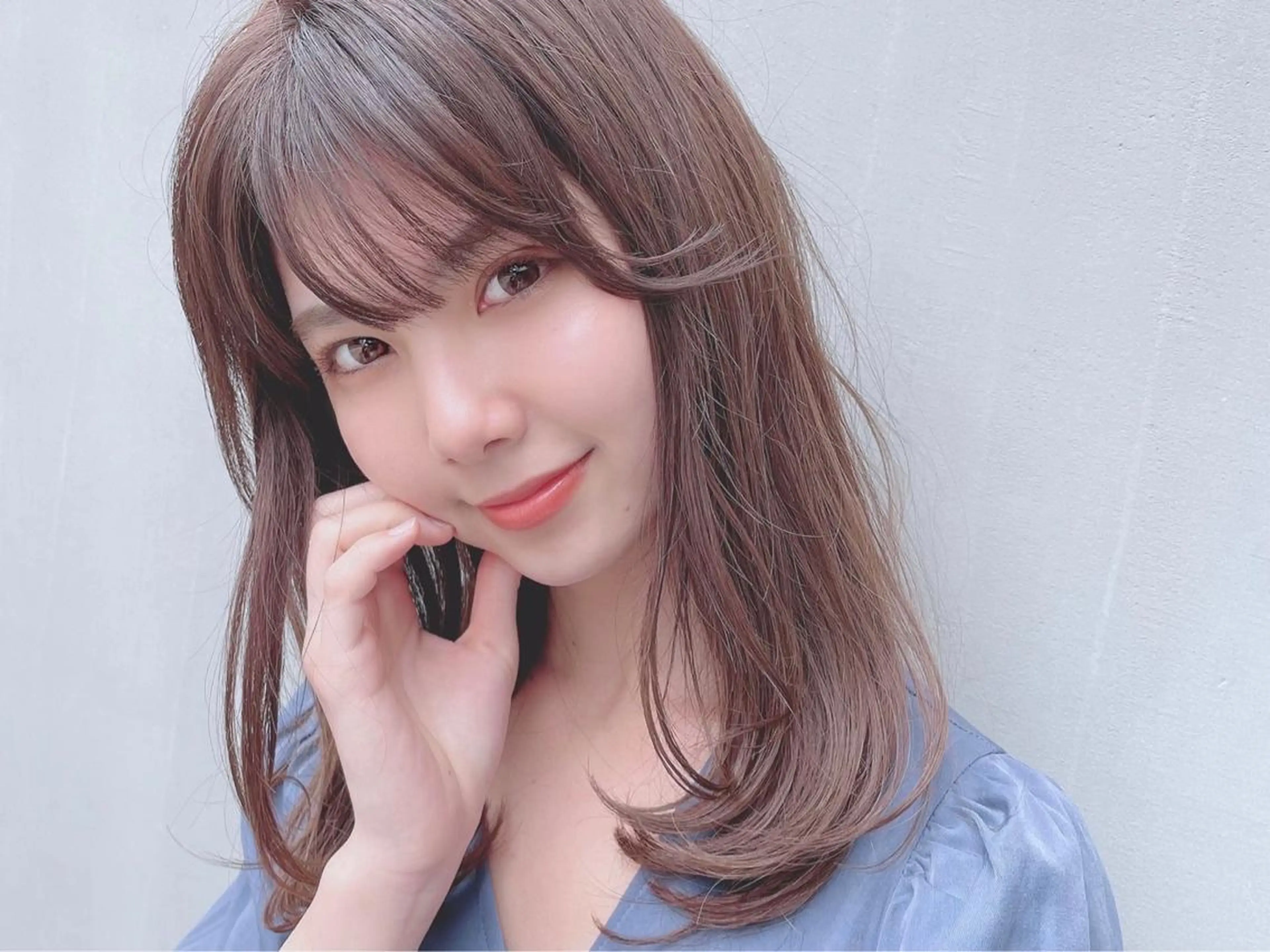 ミディアム カラー パーマ ヘアアレンジ 【公式】amble luxe池袋東口🩷のヘアスタイル