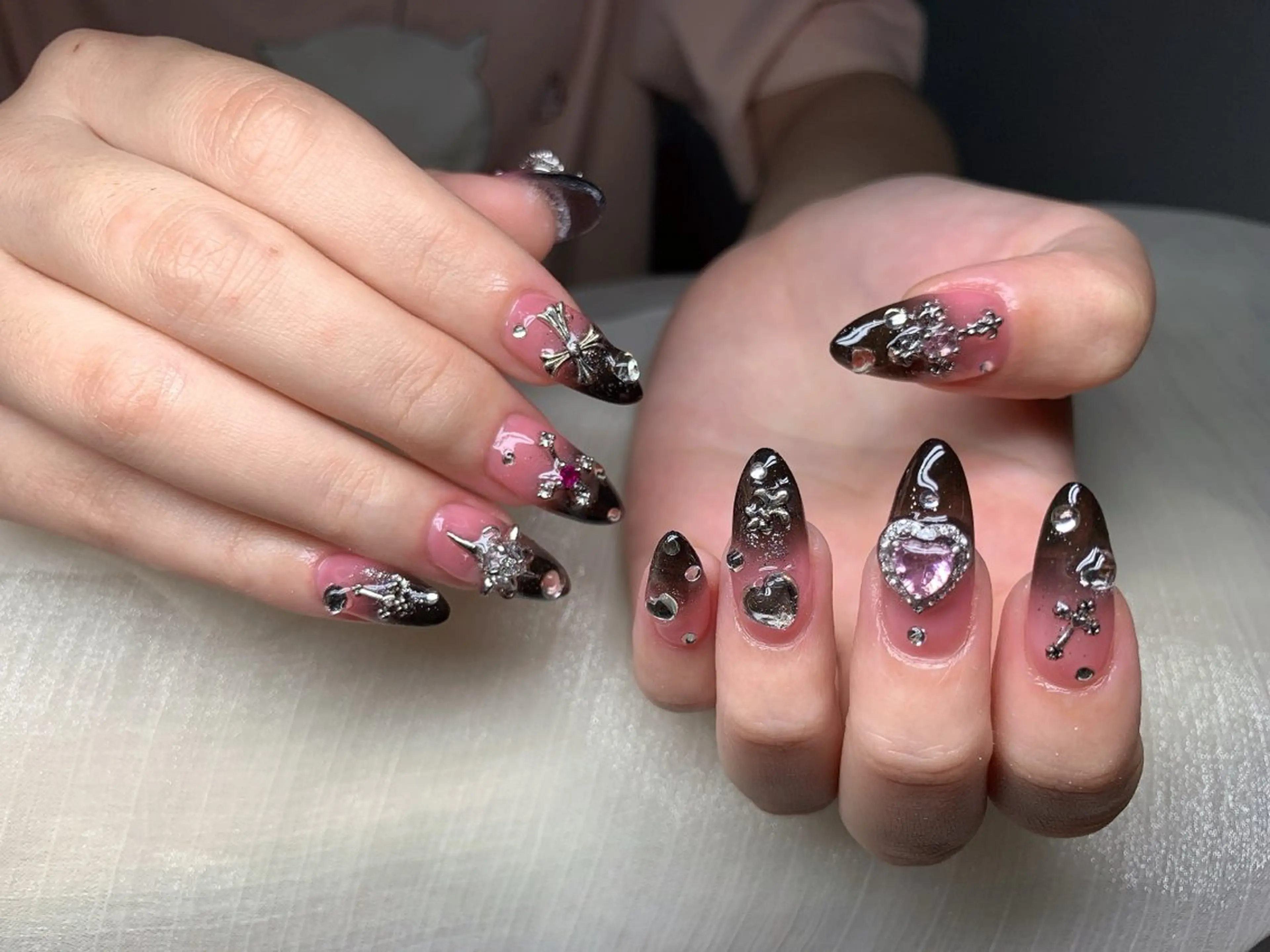 ネイル ゆず秋葉原 Vickyのネイルデザイン