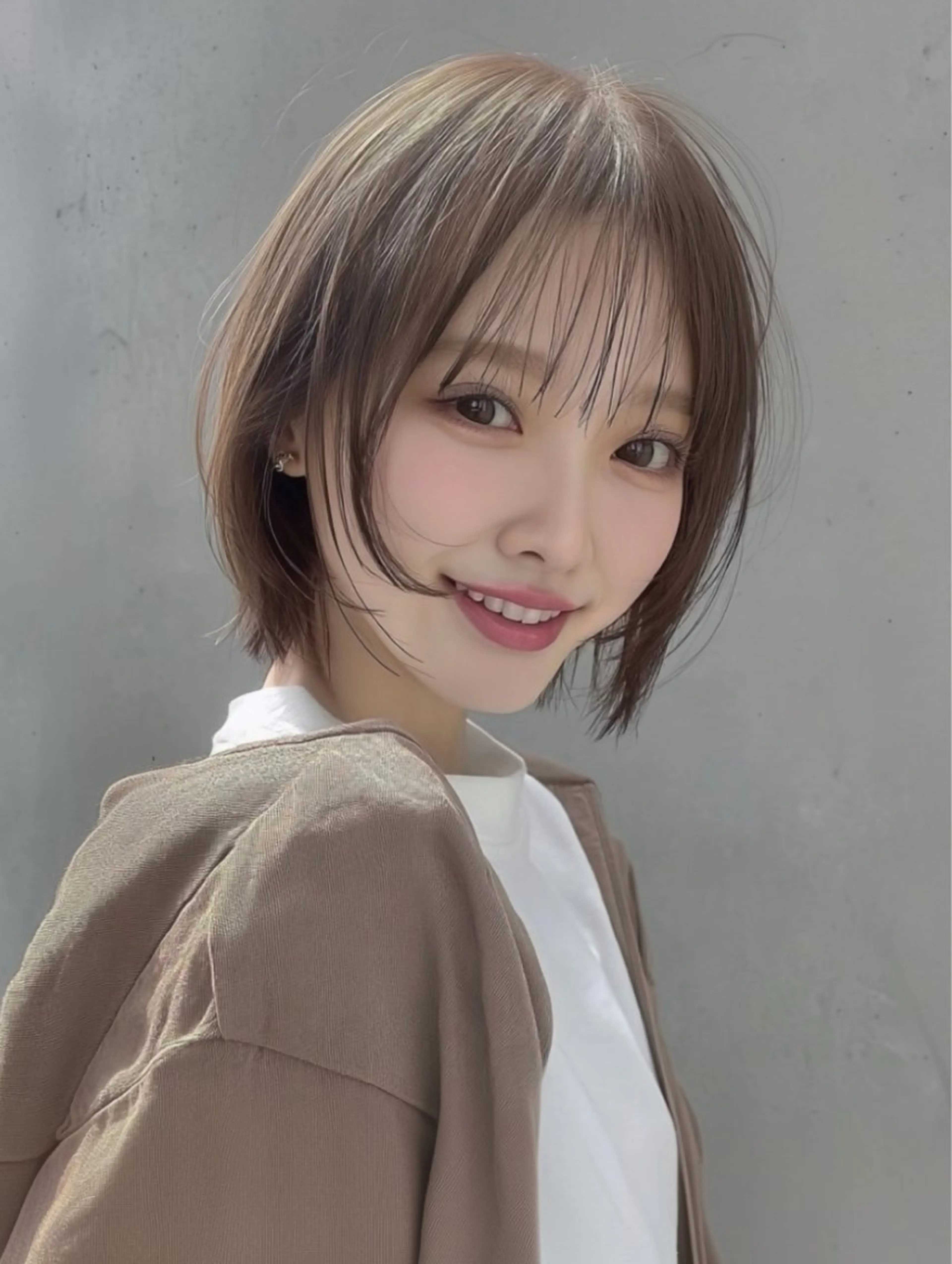 ショート レイヤー×ツヤカラー 渋谷/kougaのヘアスタイル