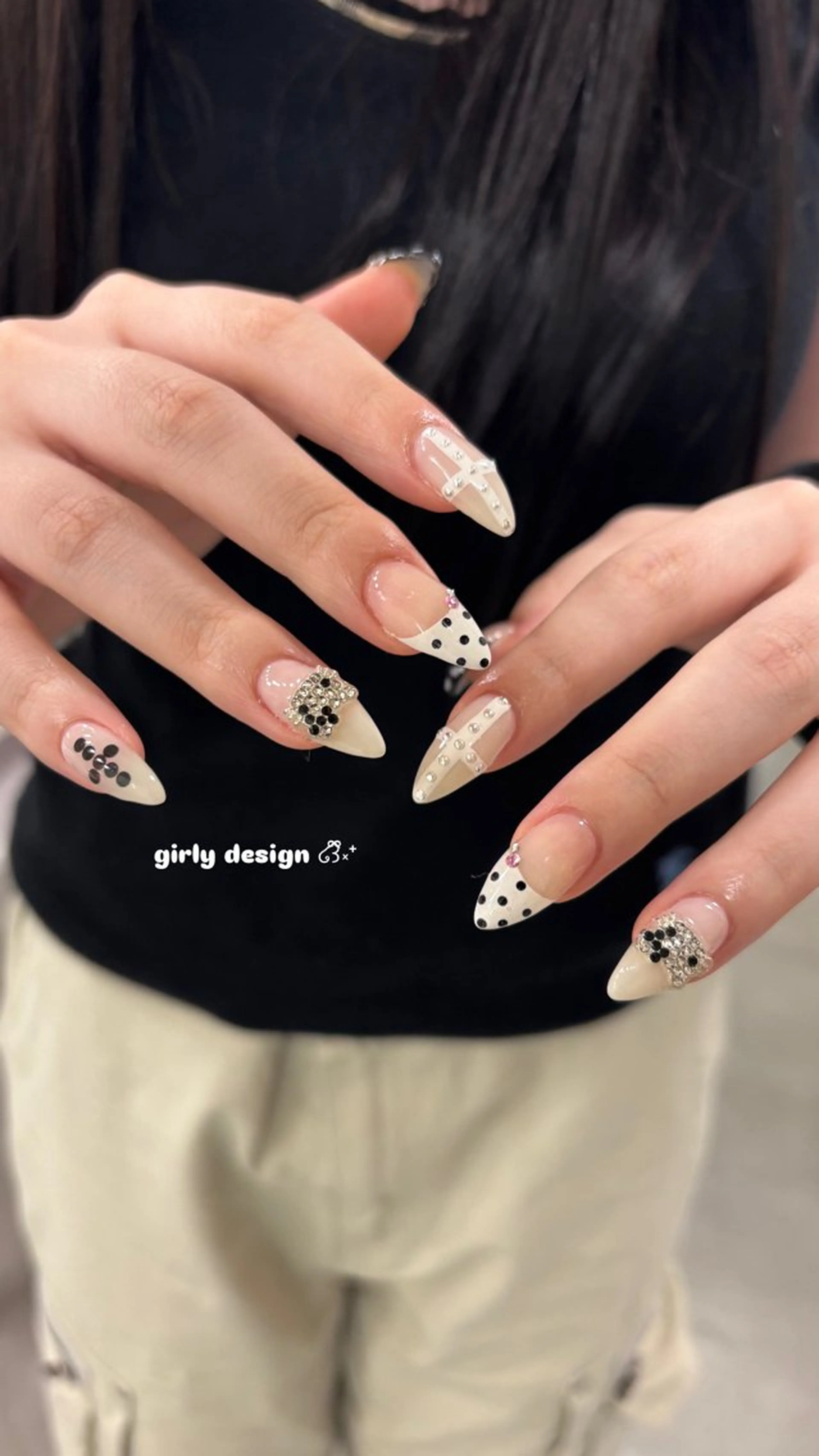 ネイル ハンドネイル 🤎Two ERI🤎のネイルデザイン