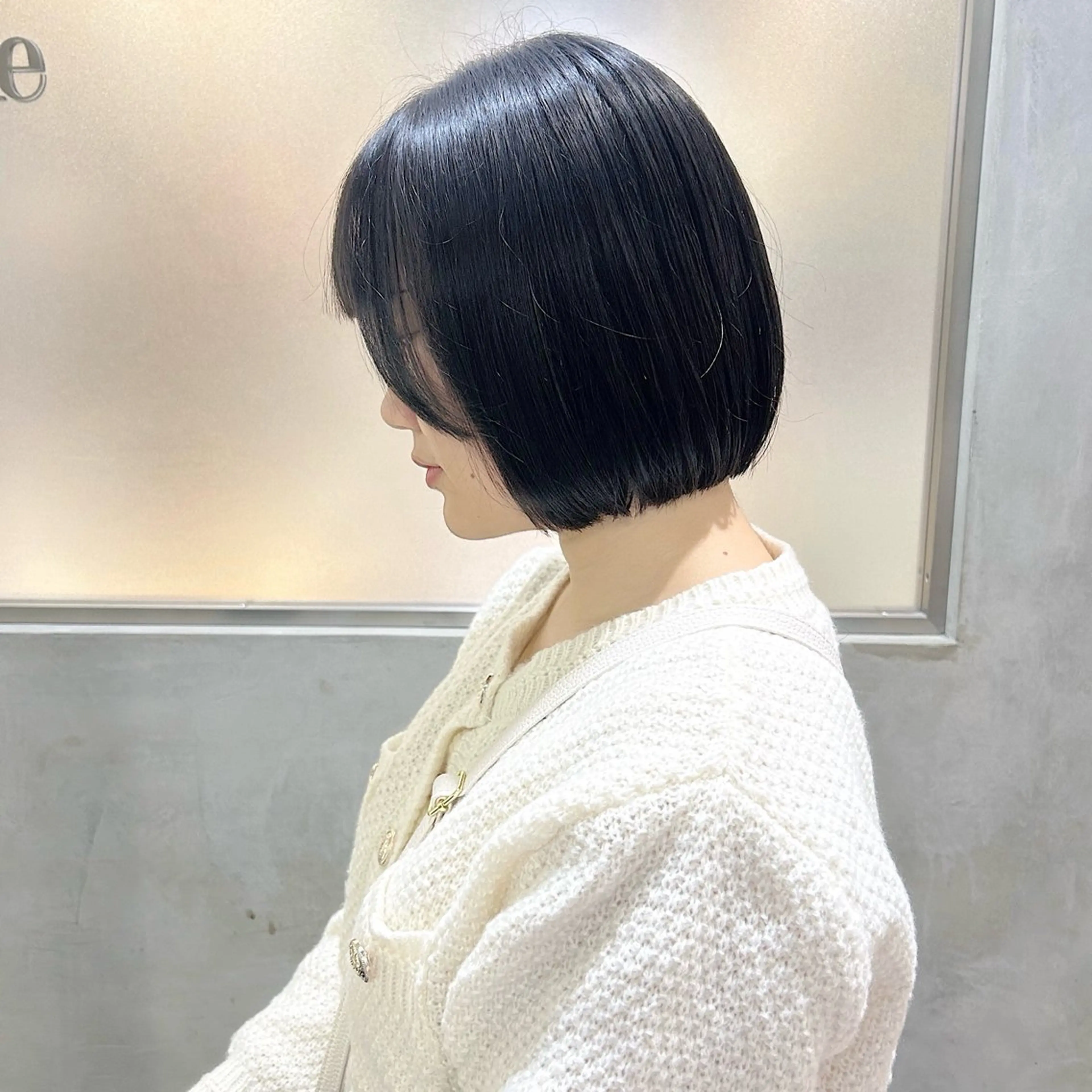 ショート カット Alea by little 横浜所属・♡🌚垢抜け艶カラー Shiori🌝♡のヘアスタイル