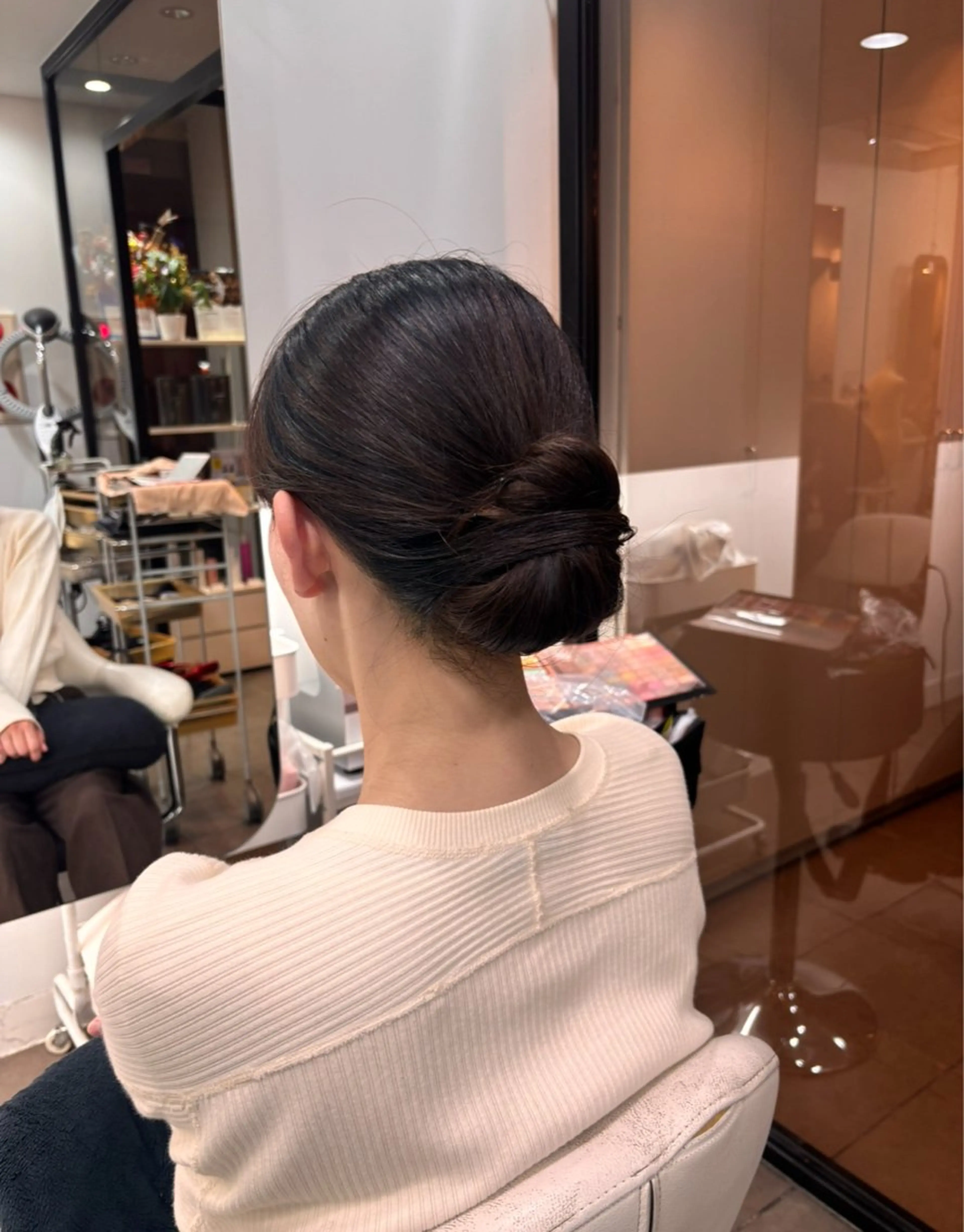 セミロング ヘアセット 𝗬𝗨𝗔 🐈‍⬛のヘアスタイル