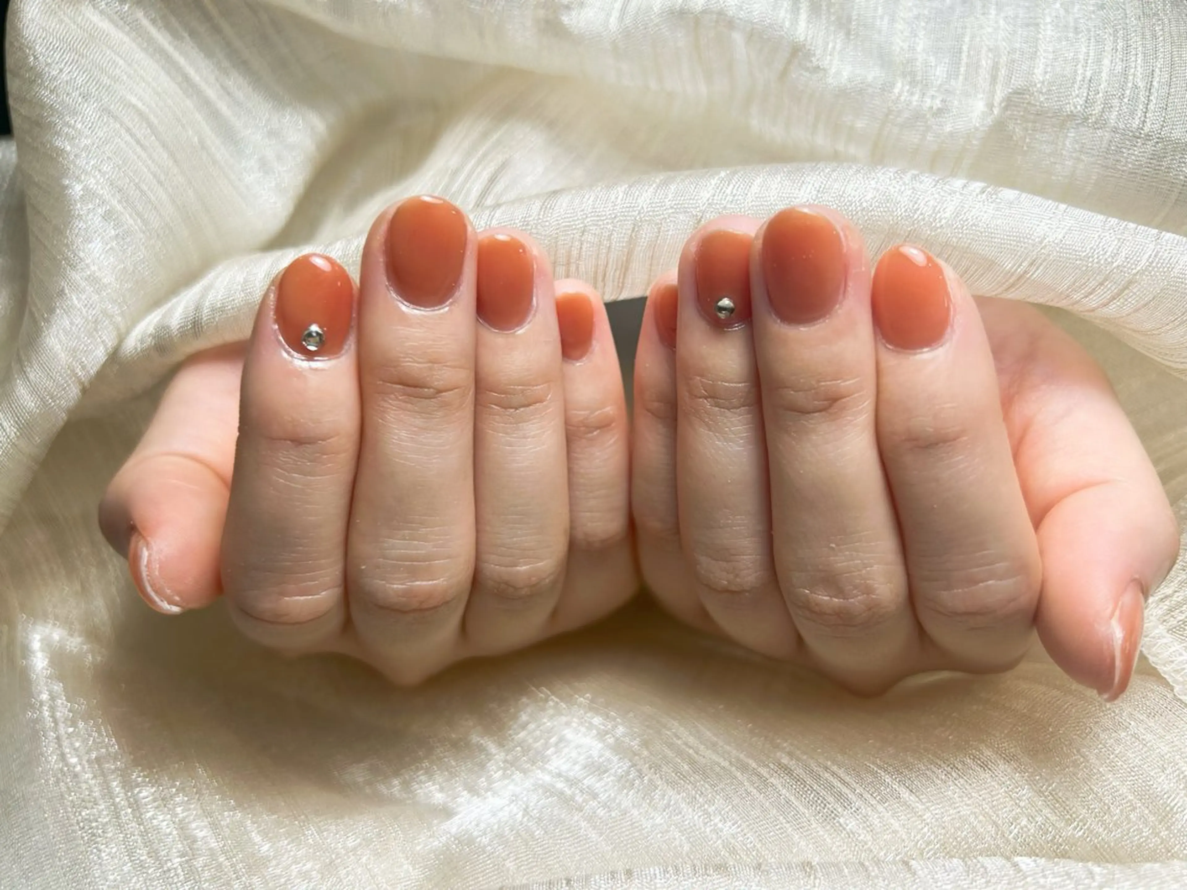 ネイル ハンドネイル モナ& ナナのネイルデザイン