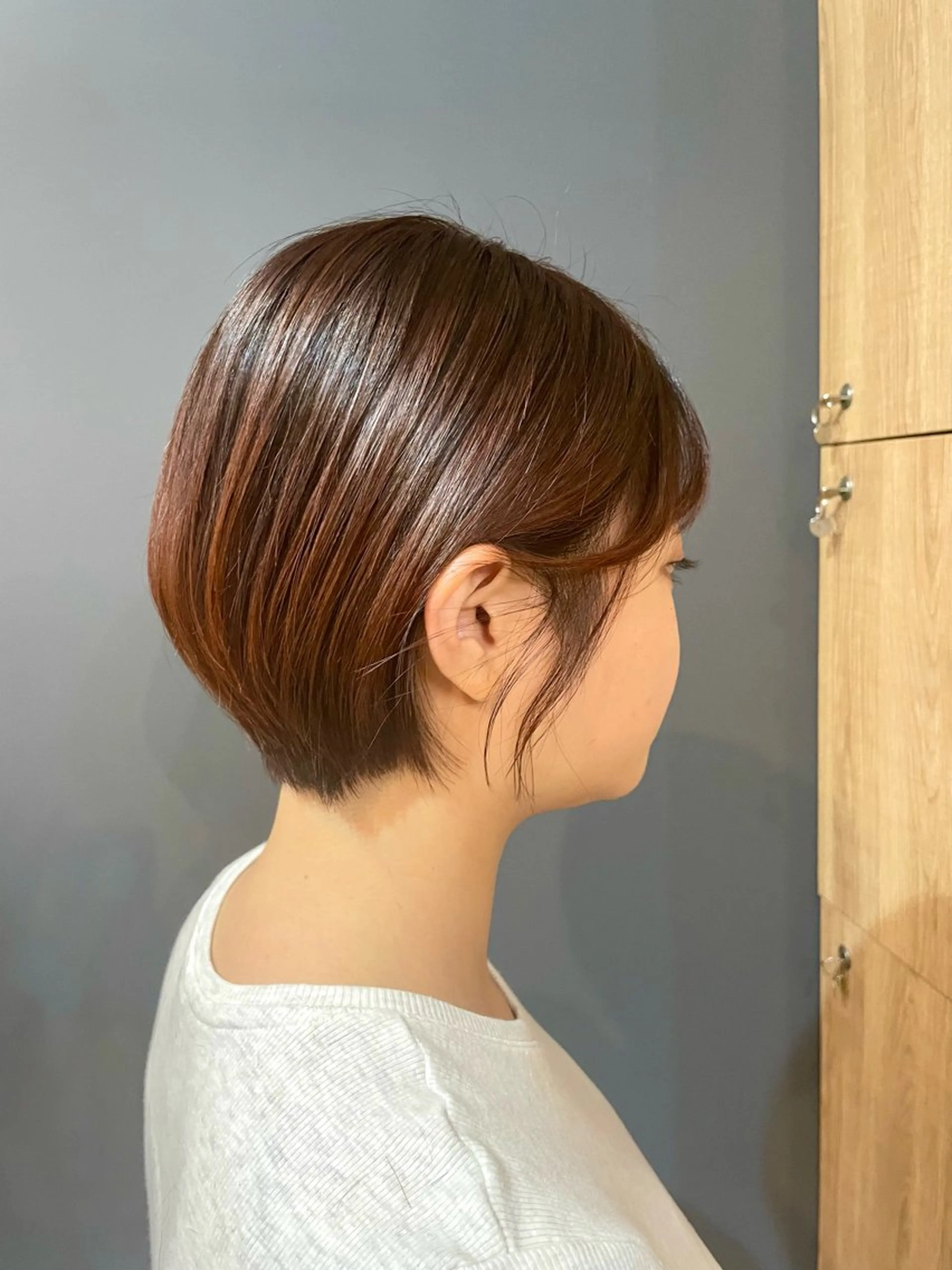 ショート ボブ ショートヘア 鎌取/透明感カラー /ボブ/顔まわりのヘアスタイル