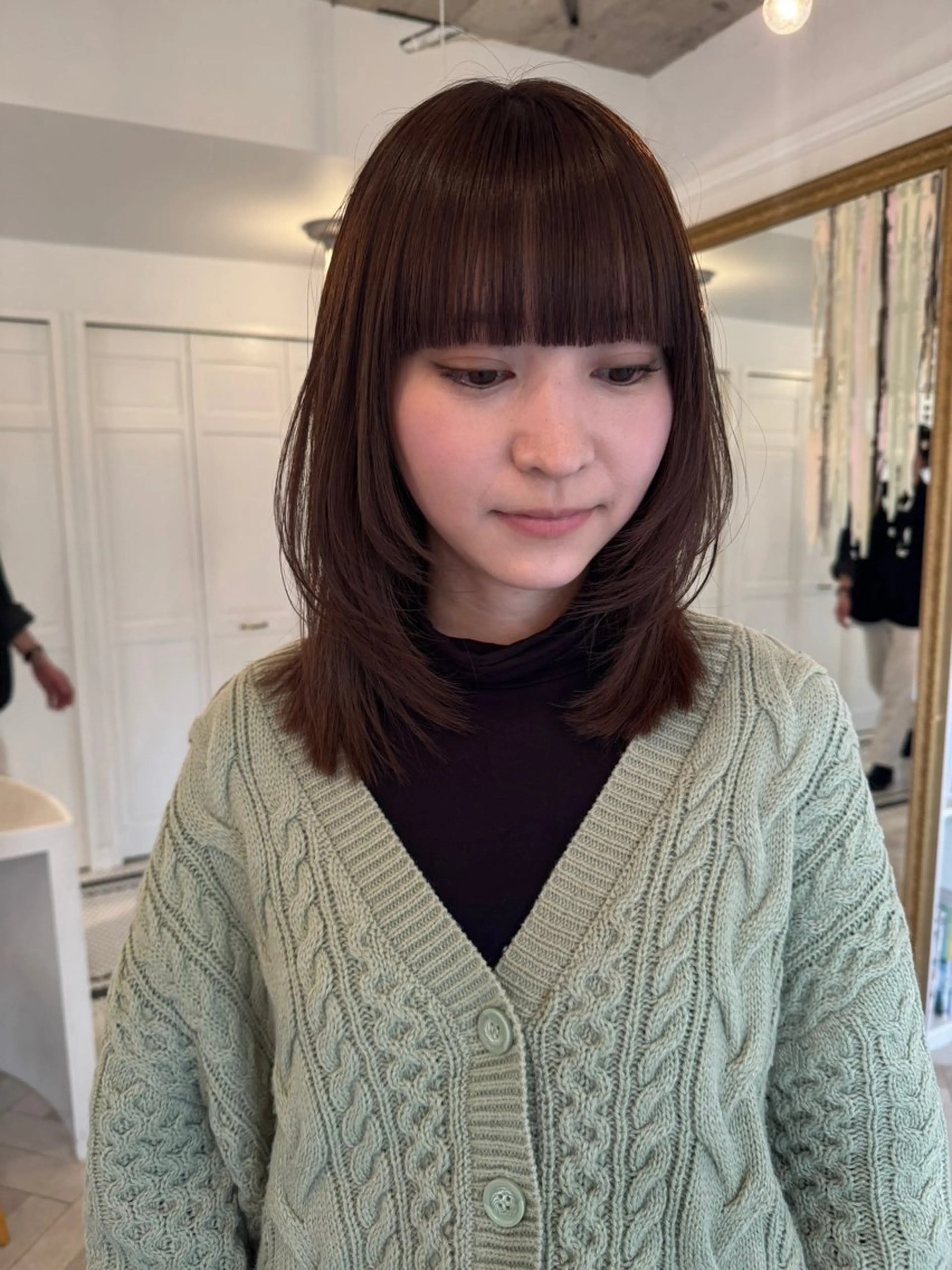 ミディアム カット ブリーチカラー🎀 韓国風/寺門美優のヘアスタイル